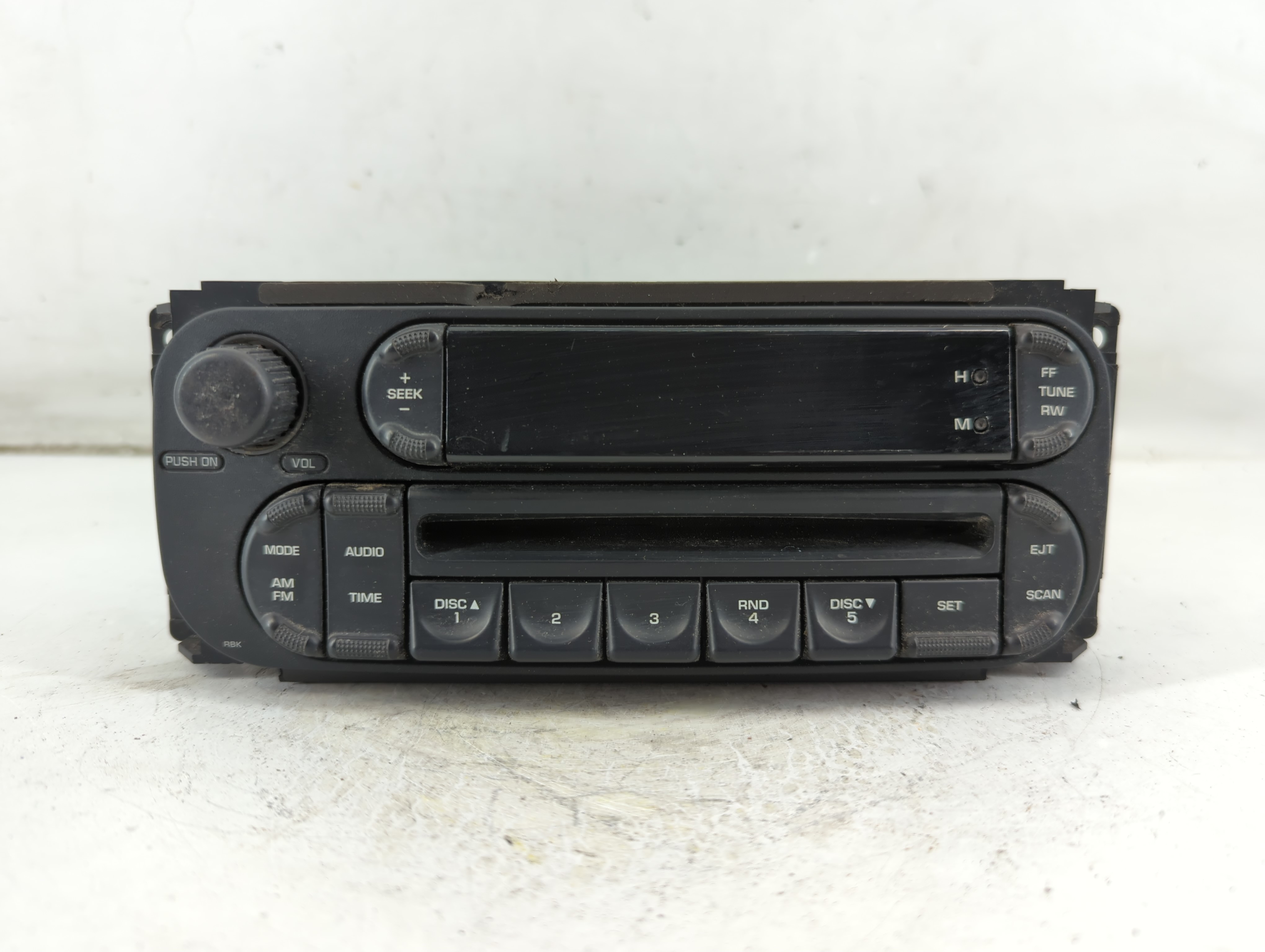 2002-2007 Dodge Caravan Am Fm Cd Player Radio Receiver 1050836 - Oemusedautoparts1.com