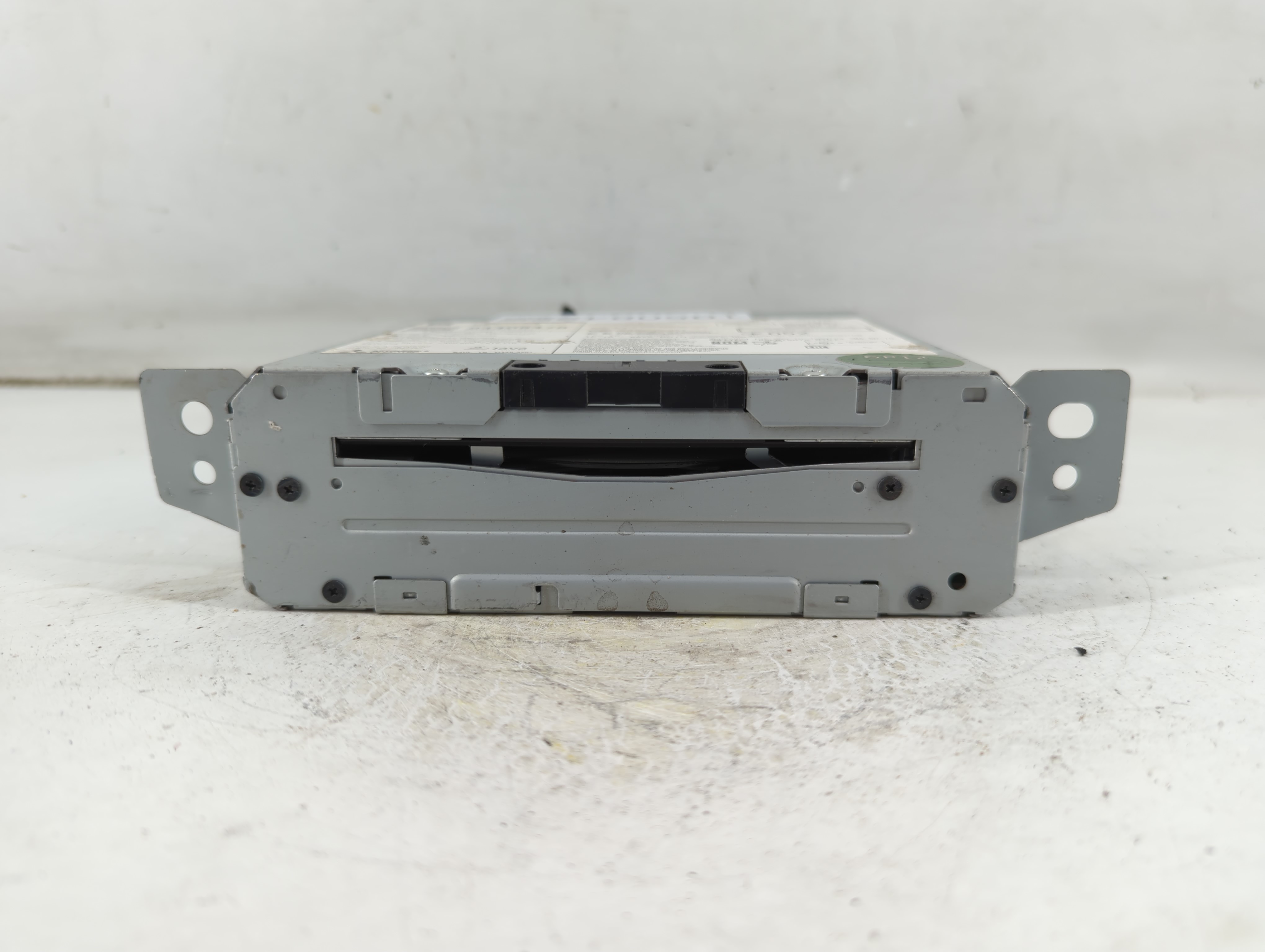 2018-2020 Cadillac Escalade Am Fm Cd Player Radio Receiver 1050842 - Oemusedautoparts1.com