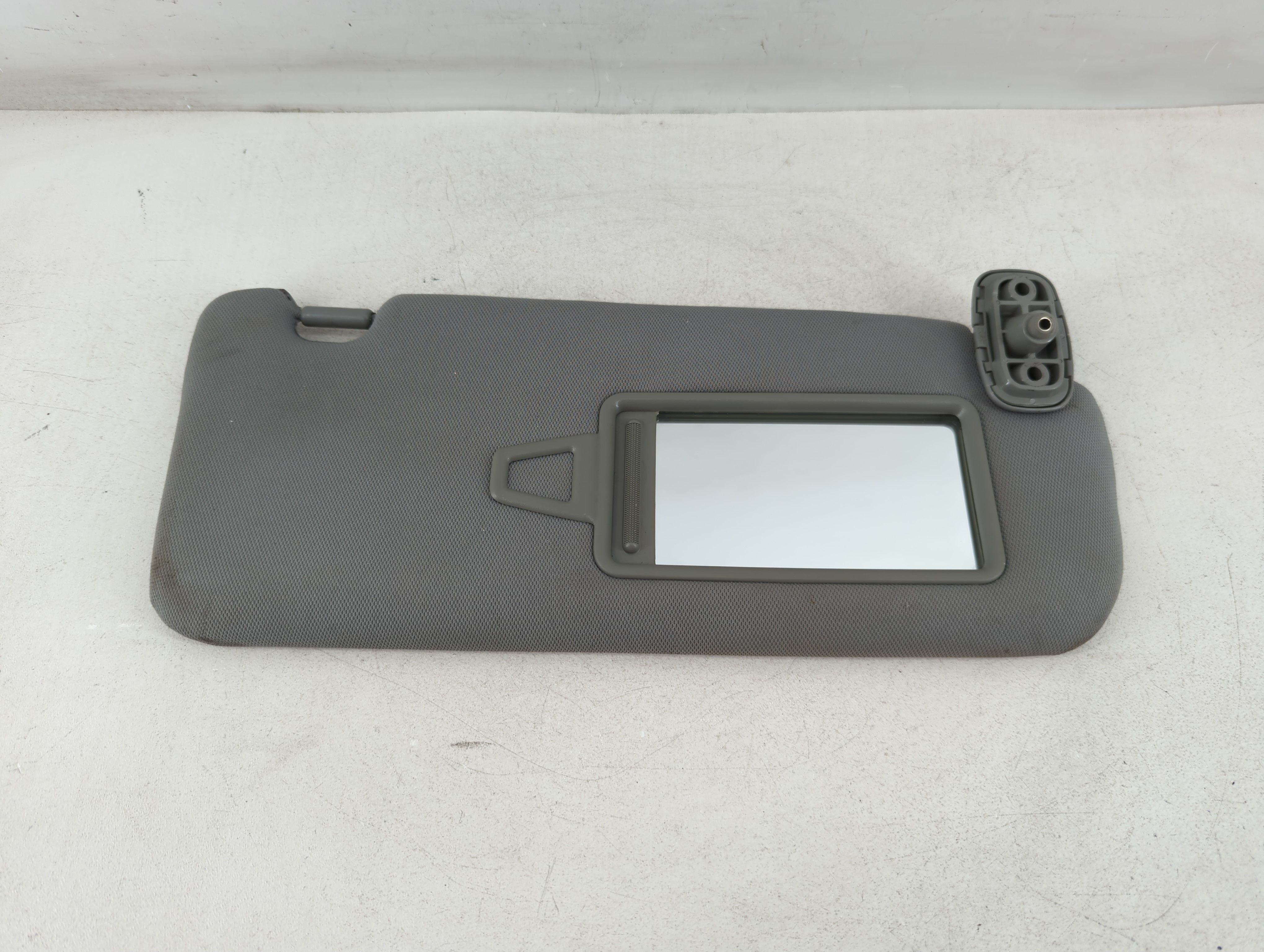 2011-2015 Kia Sorento Passenger Sun Visor Mirror Right Sunvisor Gray 1050878 - Oemusedautoparts1.com