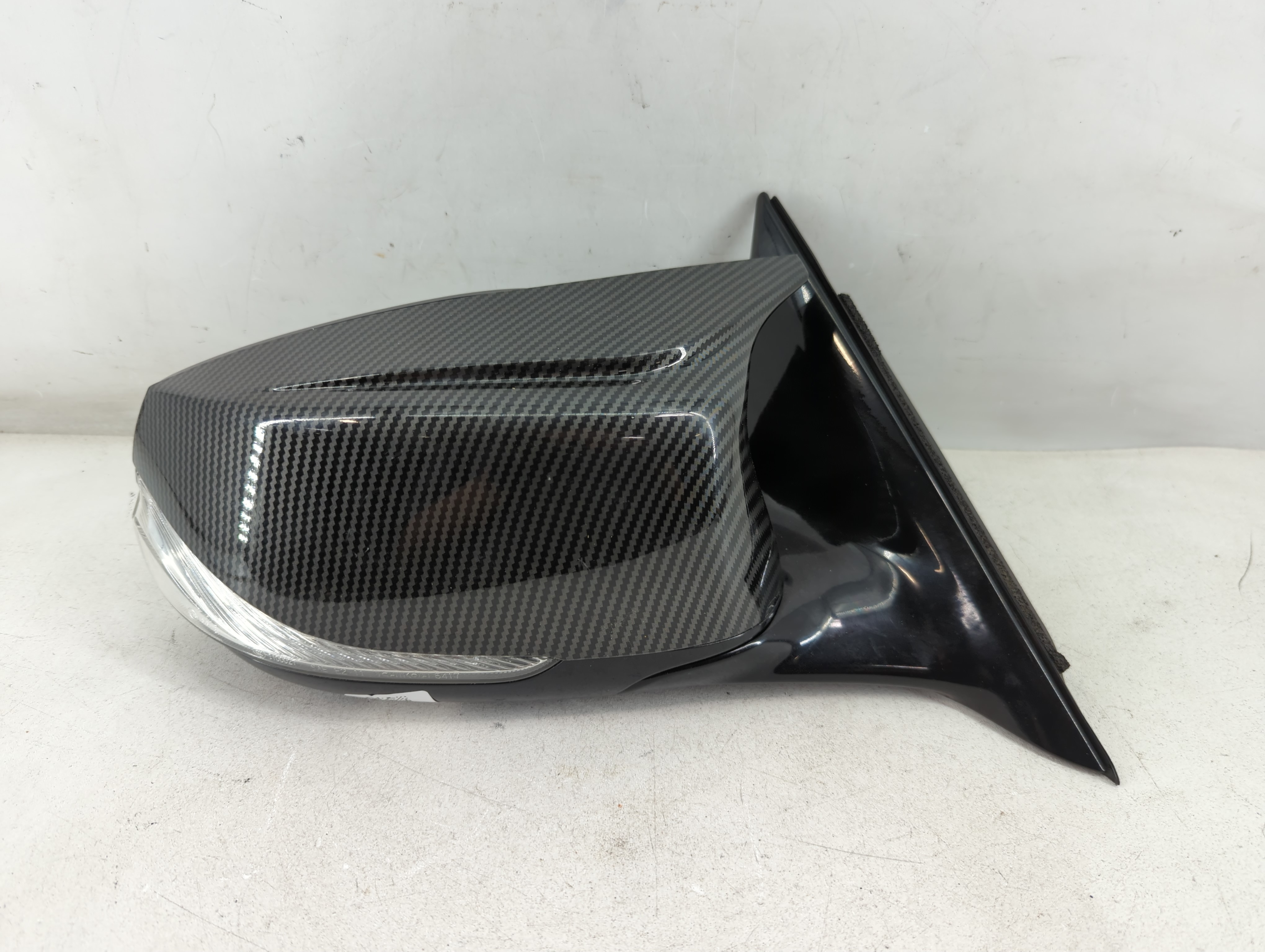 2016-2018 Infiniti Q50 Passenger Right Side View Power Door Mirror Black 1050888 - Oemusedautoparts1.com