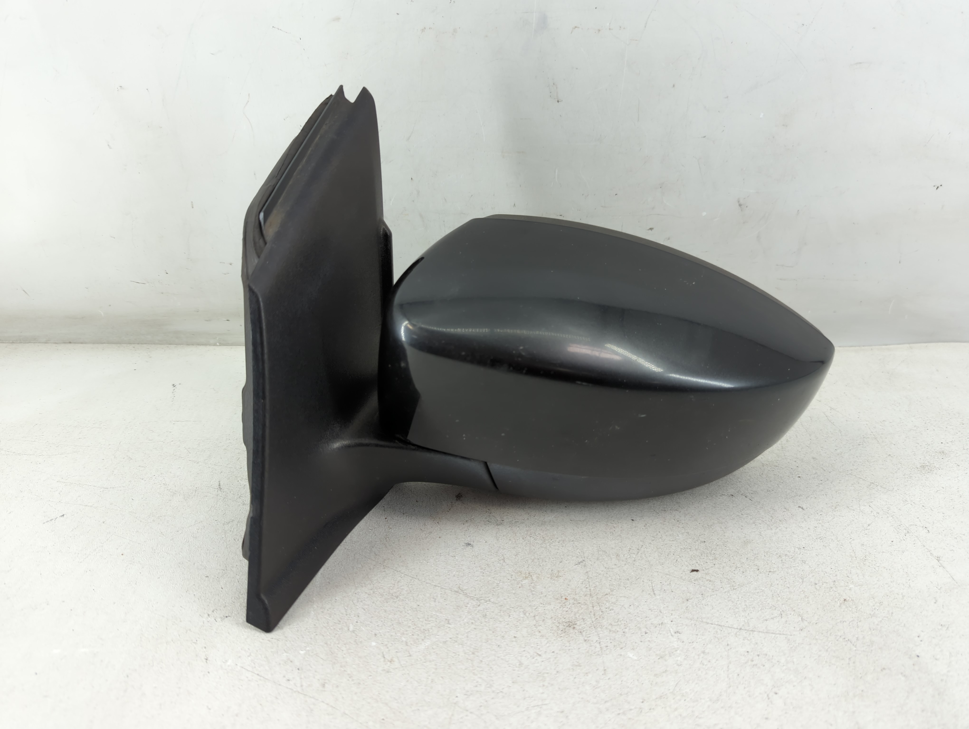 2013-2016 Ford Escape Driver Left Side View Power Door Mirror Black 1050889 - Oemusedautoparts1.com