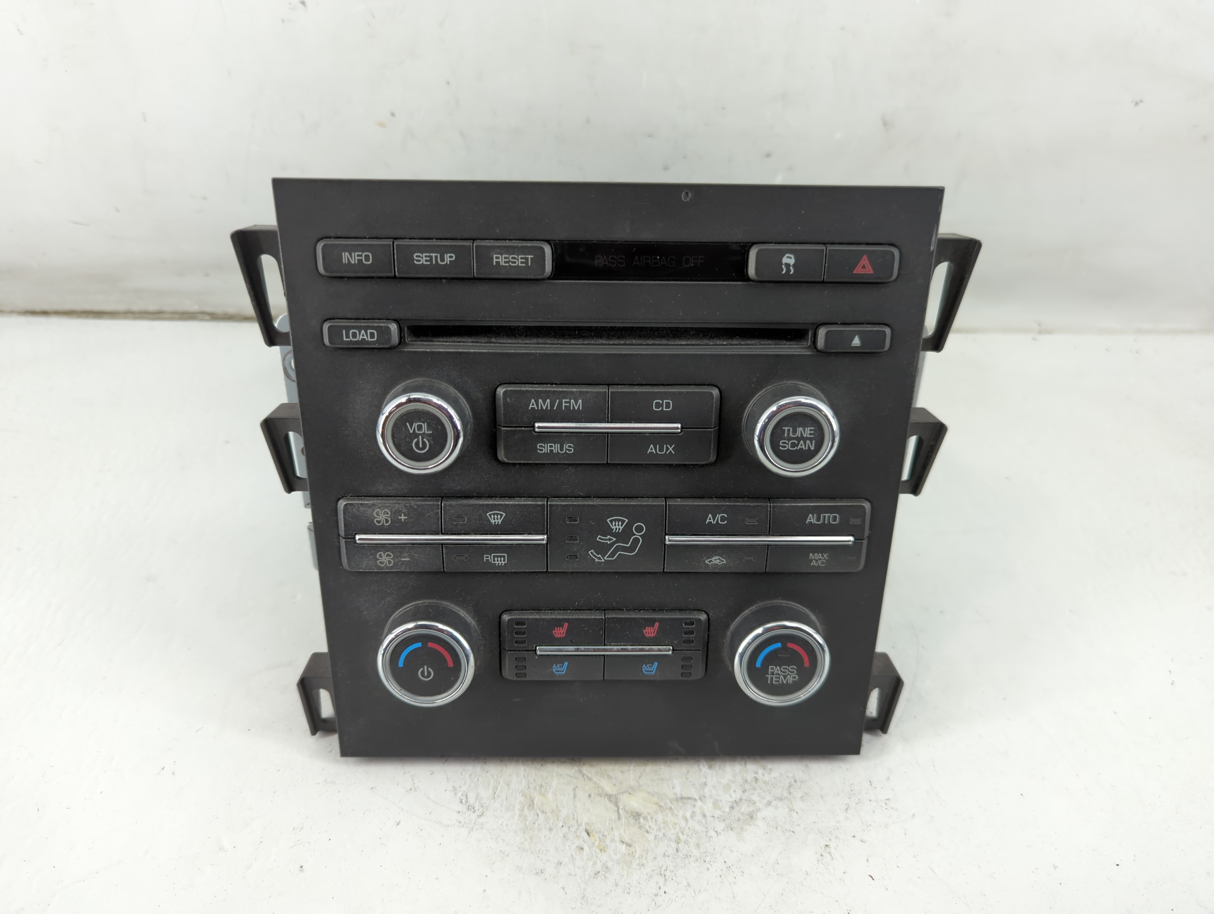 Picture of 2010-2012 Lincoln Mkz Am Fm Cd Player Radio Receiver 1050896