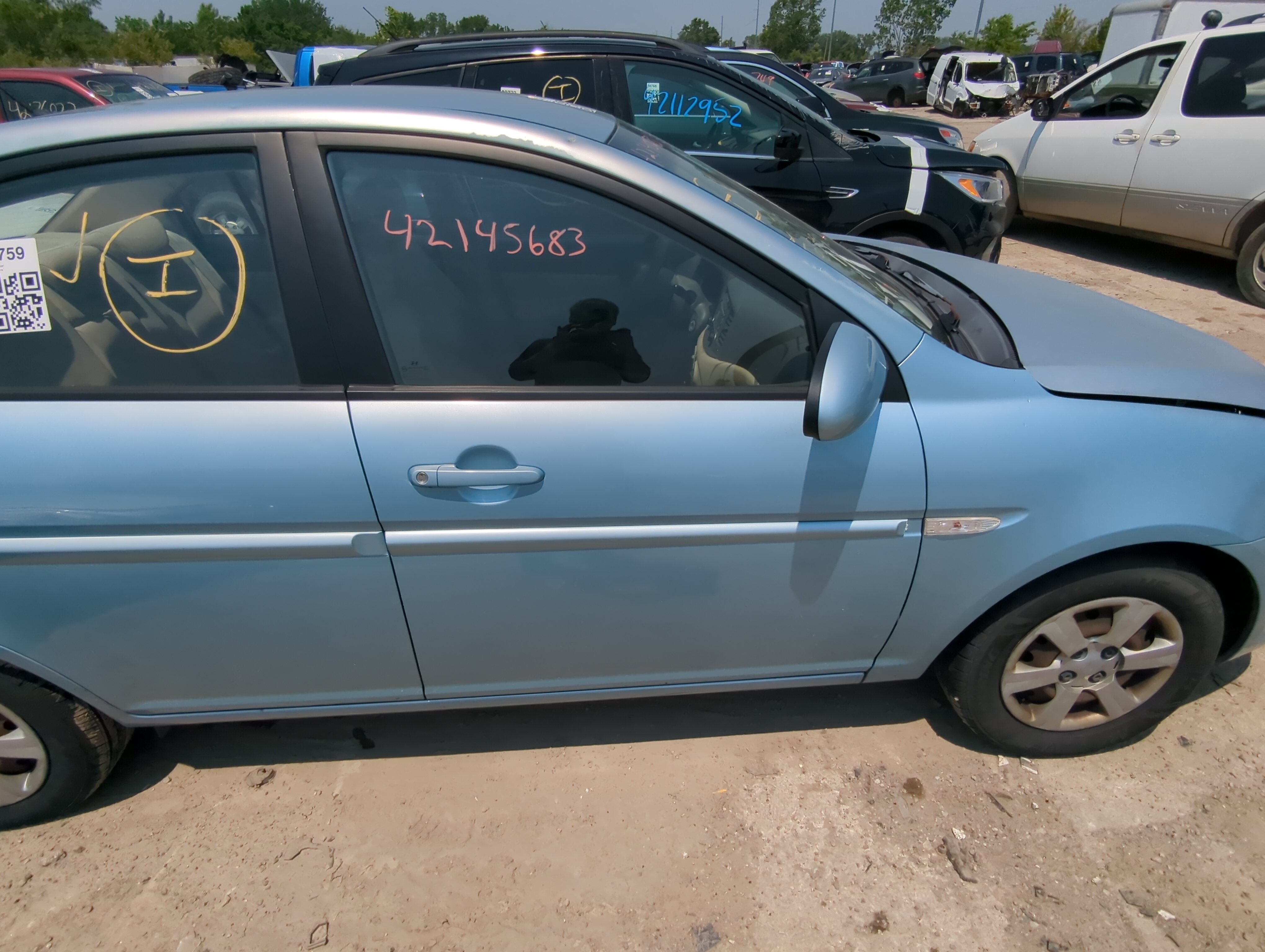 2006-2011 Hyundai Accent Passenger Front Door Oem 1051117 - Oemusedautoparts1.com