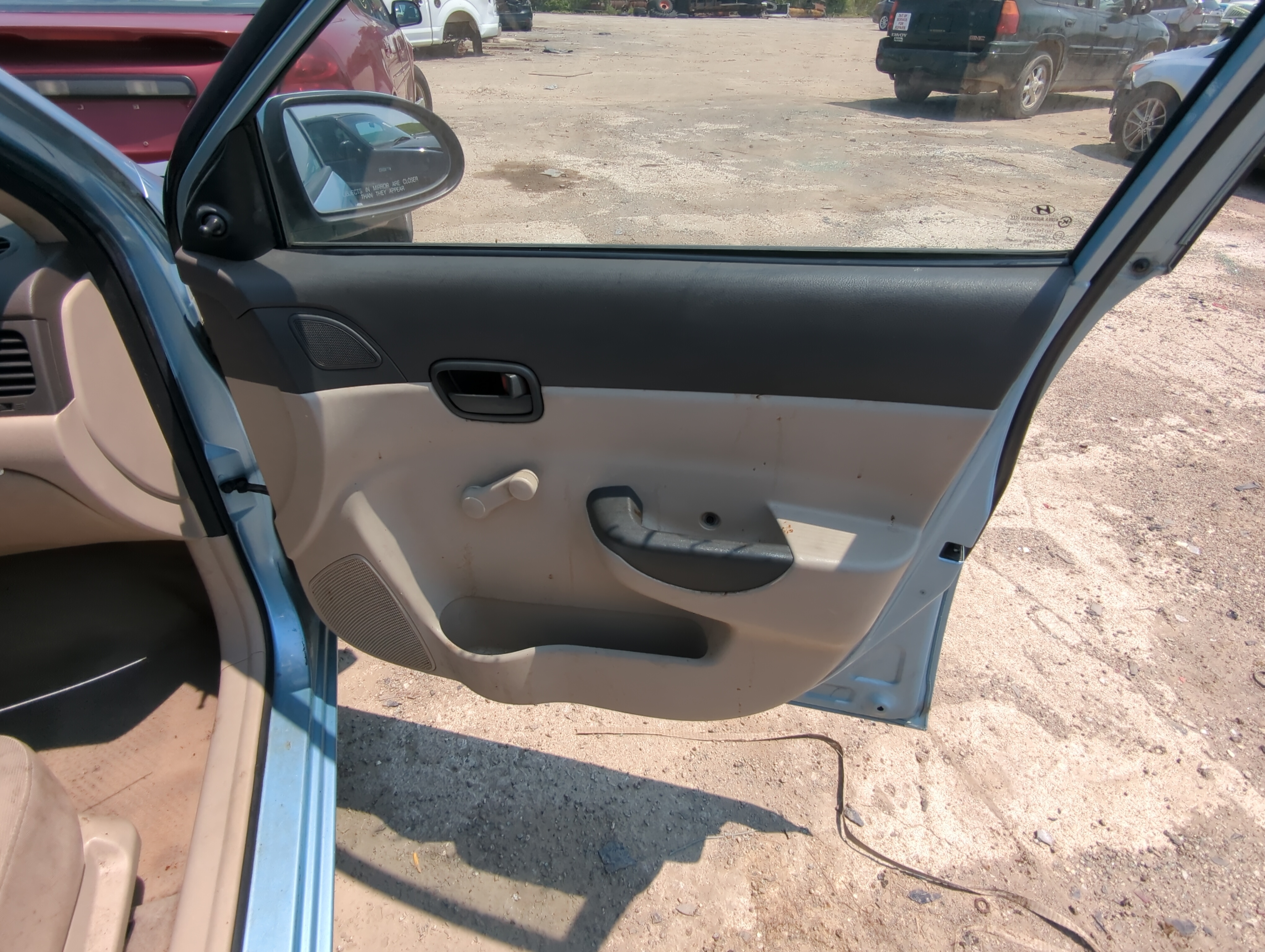 Picture of 2007 Hyundai Accent Front Right Passenger Interior Door Panel Trim 1051220
