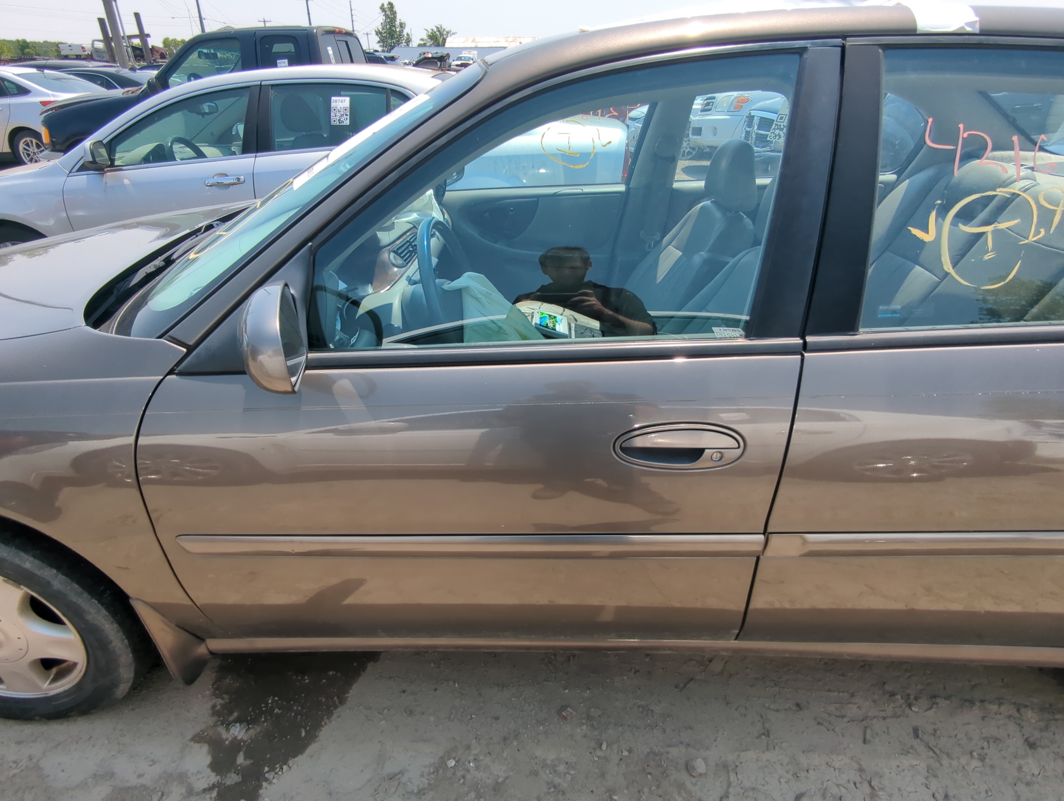 Picture of 1997-2005 Chevrolet Malibu Driver Front Door Oem 1051262