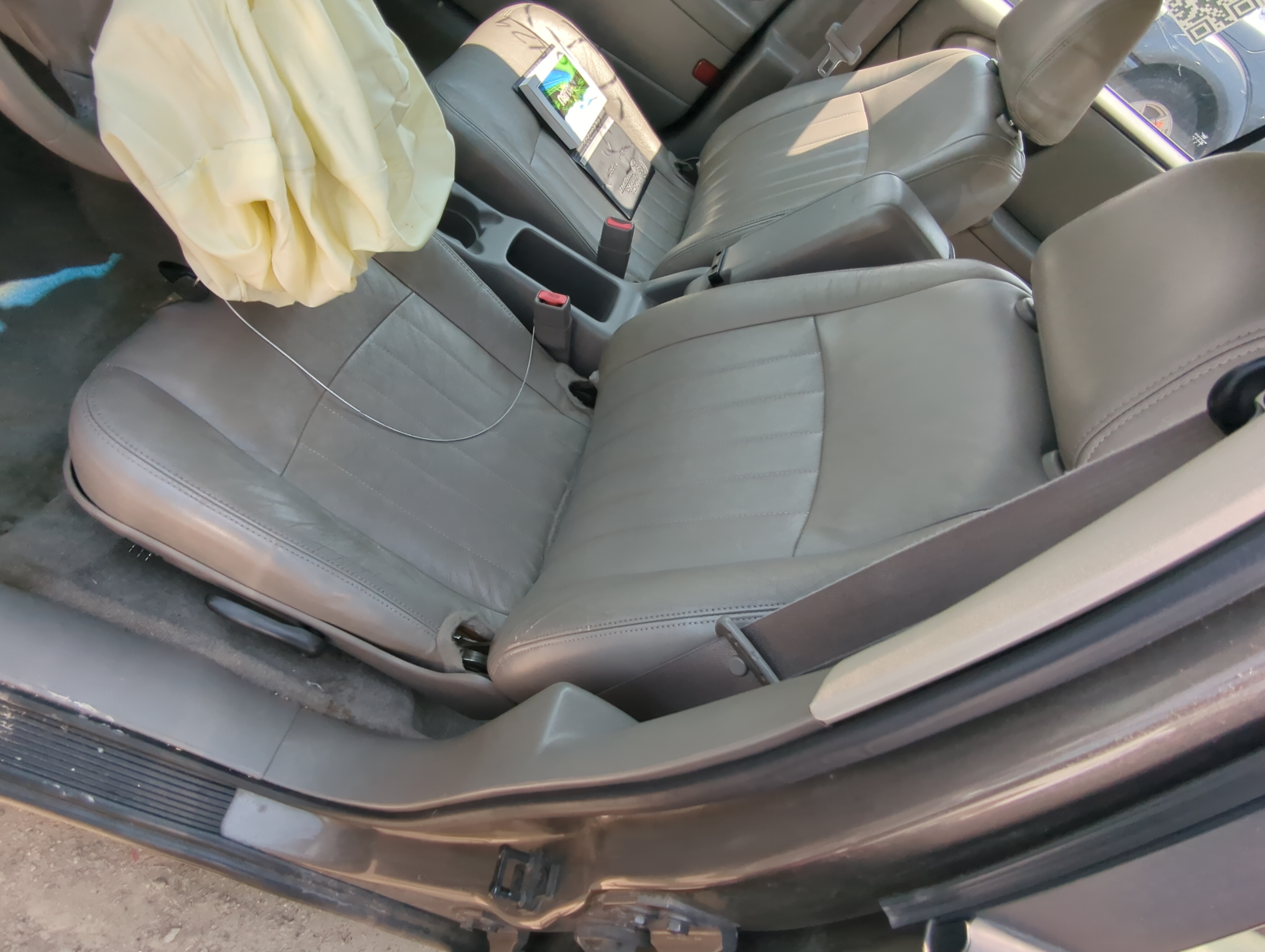 1997-2001 Chevrolet Malibu Driver Front Seat Oem 1051411 - Oemusedautoparts1.com