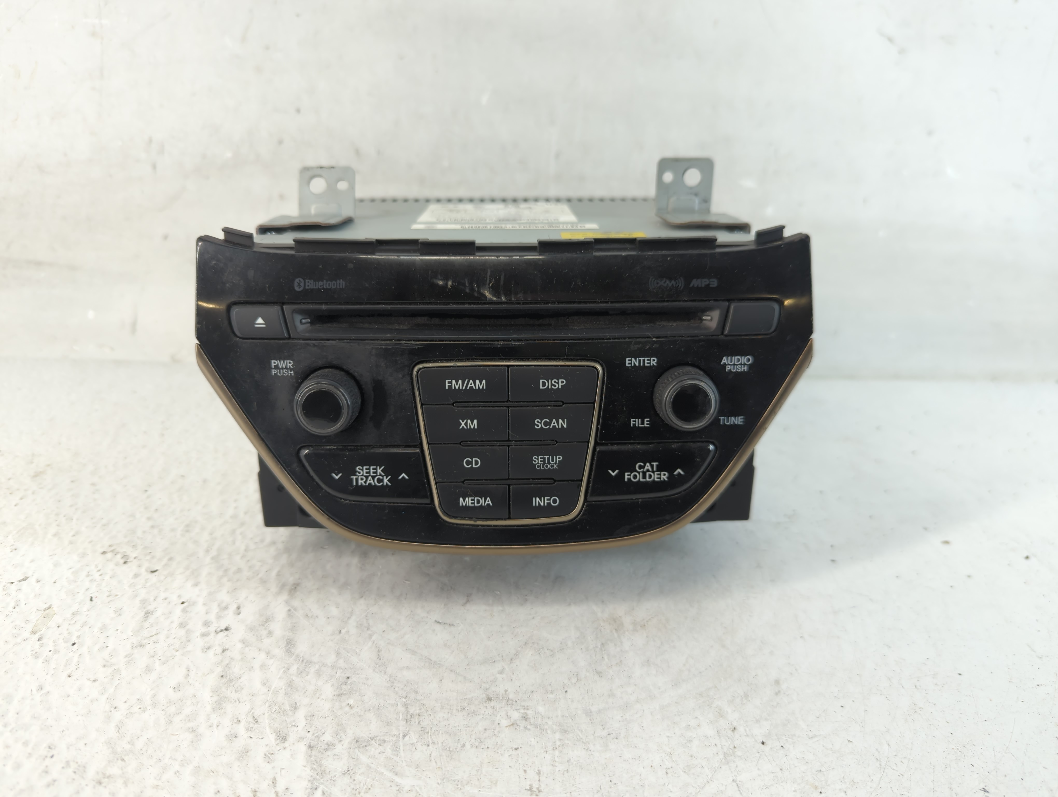 2013-2013 Hyundai Genesis Am Fm Cd Player Radio Receiver 1051785 - Oemusedautoparts1.com
