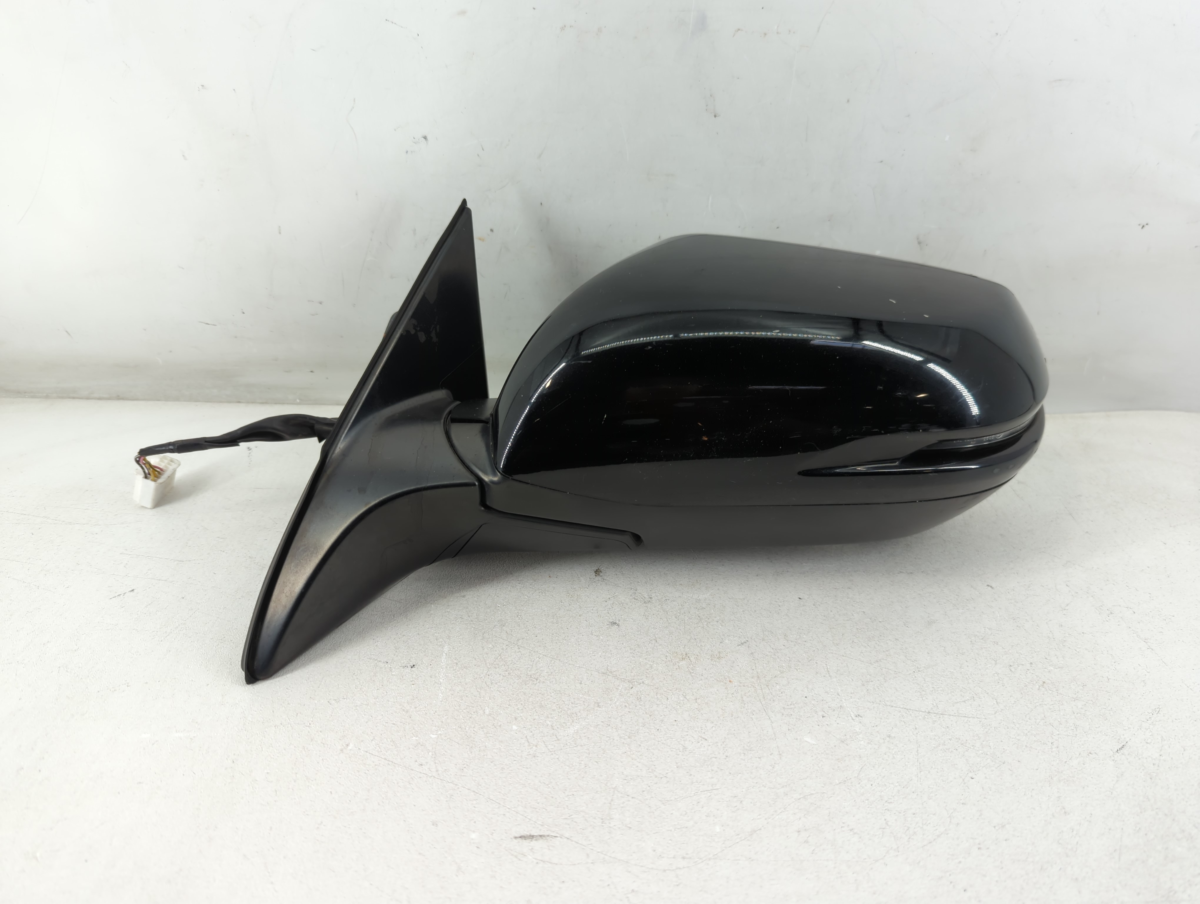 2019-2022 Honda Hr-v Driver Left Side View Power Door Mirror Black 1051800 - Oemusedautoparts1.com