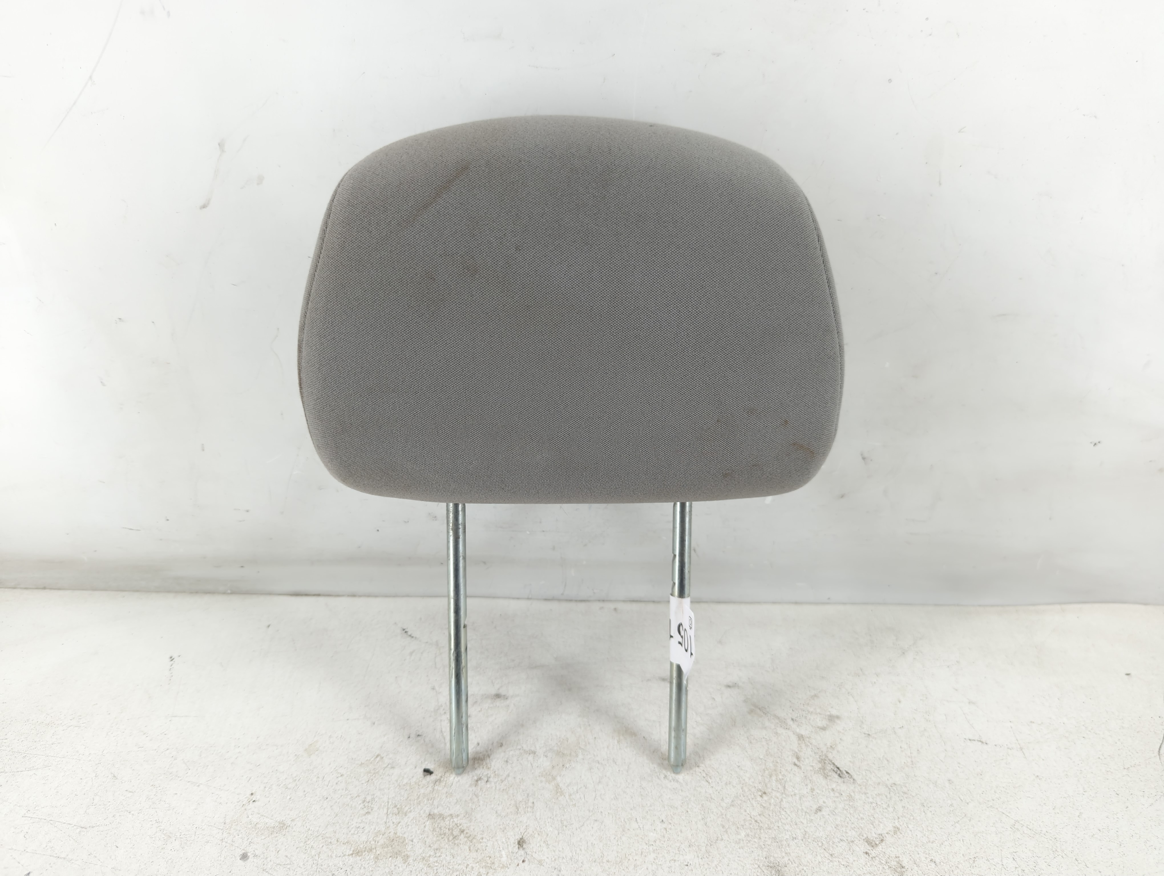 2006 Chevrolet Cobalt Headrest Head Rest Front Driver Passenger Seat 1051842 - Oemusedautoparts1.com