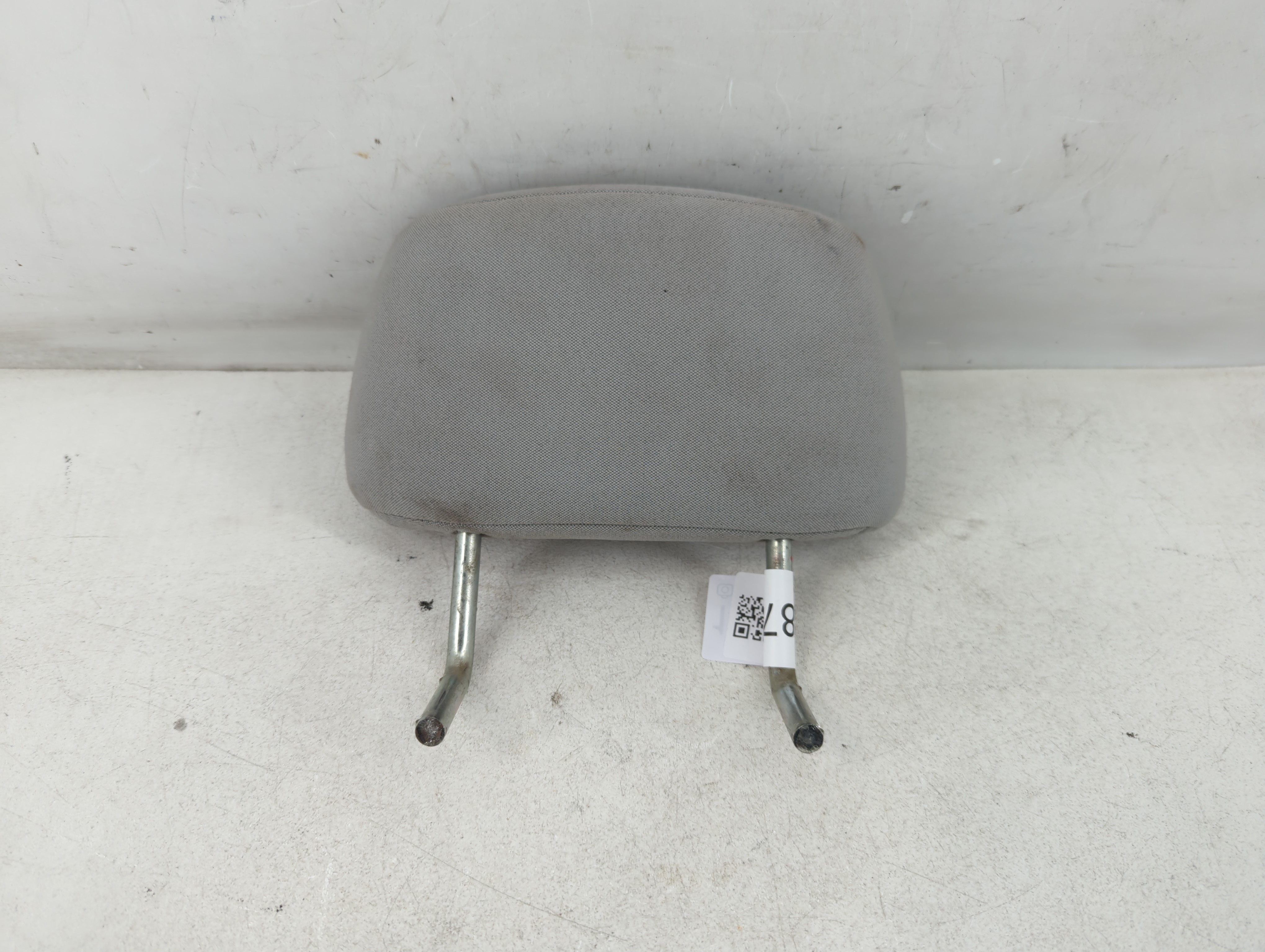 2006 Chevrolet Cobalt Headrest Head Rest Front Driver Passenger Seat 1051871 - Oemusedautoparts1.com