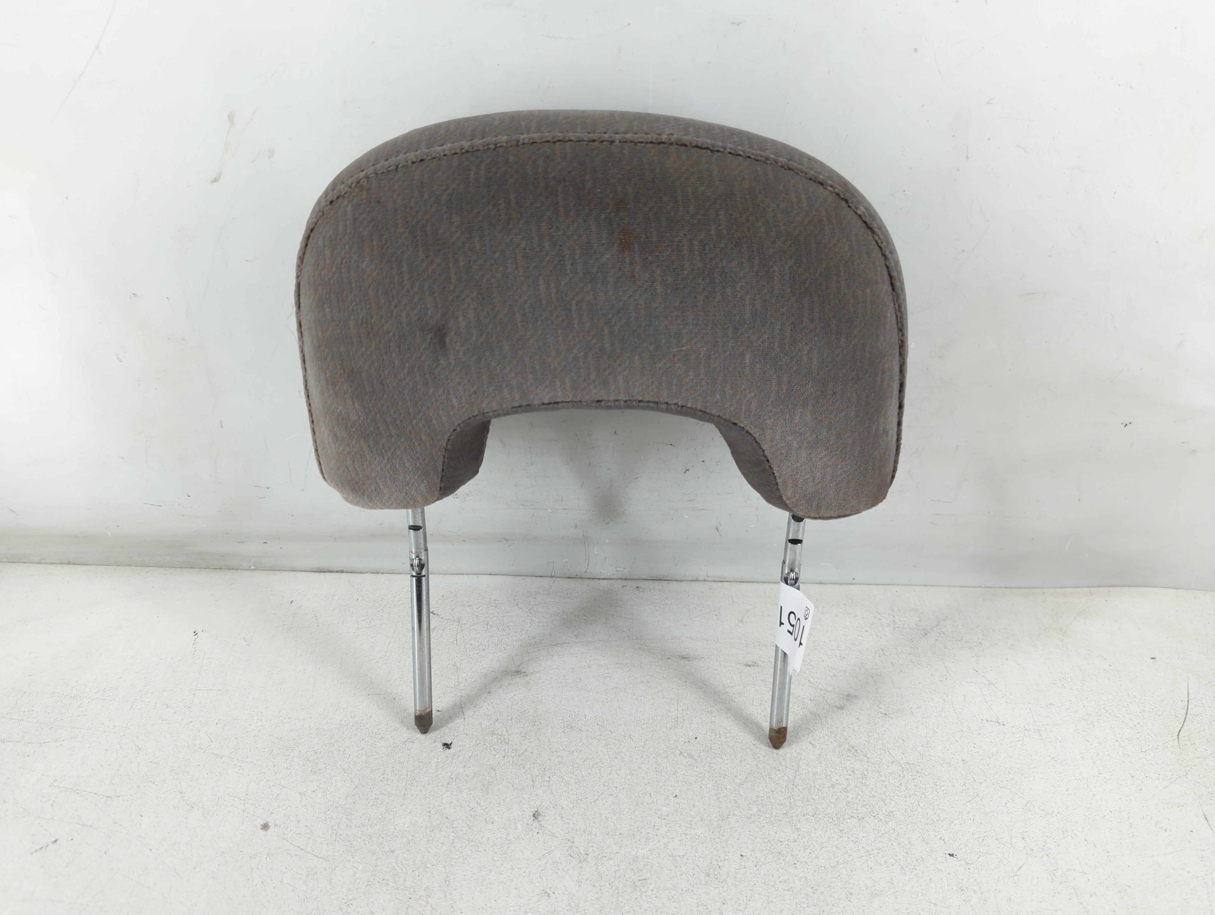 2000-2001 Buick Lesabre Headrest Head Rest Front Driver Passenger Seat 1051872 - Oemusedautoparts1.com