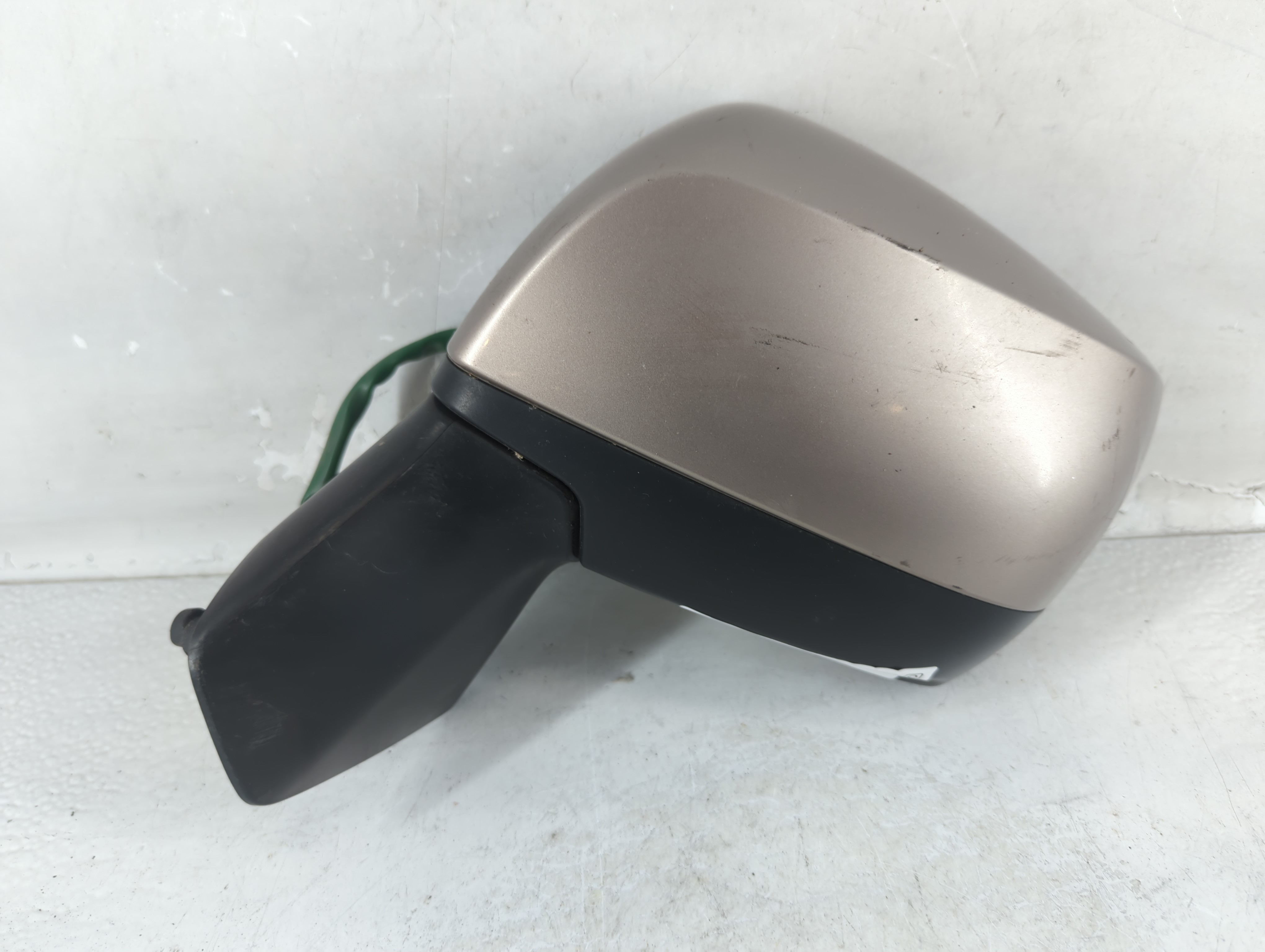 2015 Subaru Forester Driver Left Side View Power Door Mirror Beige 1051912 - Oemusedautoparts1.com