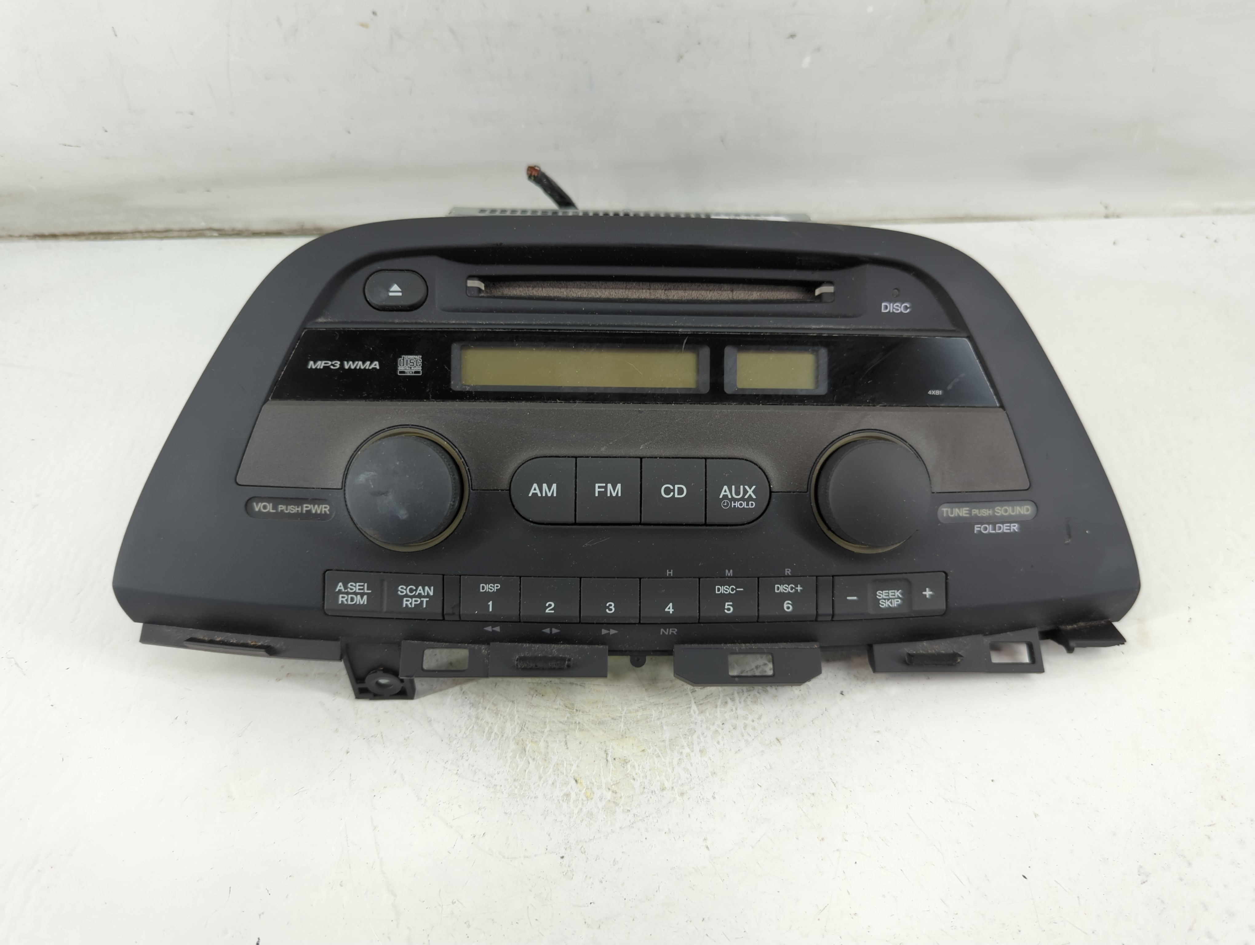 2005-2010 Honda Odyssey Am Fm Cd Player Radio Receiver 1051921 - Oemusedautoparts1.com