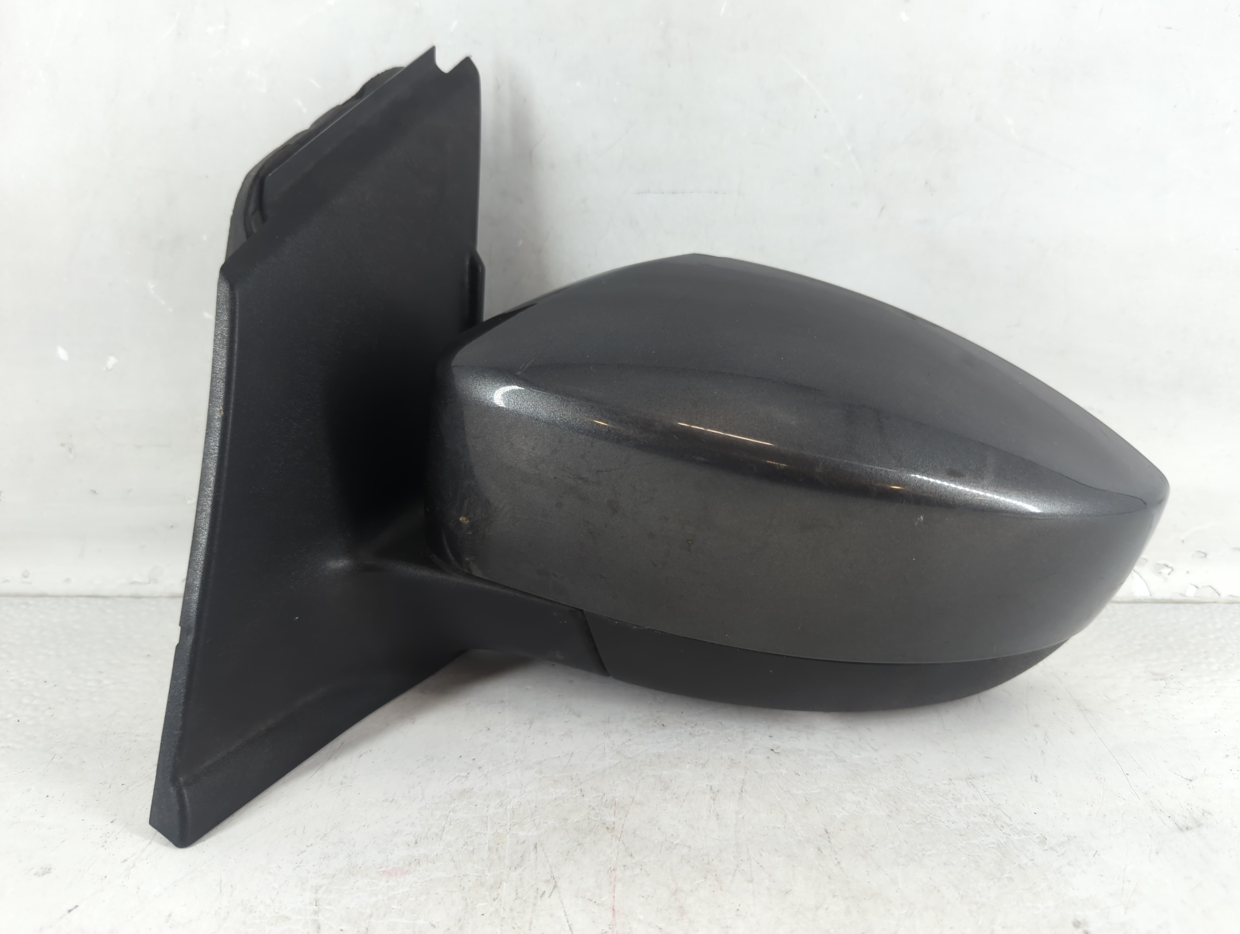 2017-2019 Ford Escape Driver Left Side View Power Door Mirror Dark Gray 1051964 - Oemusedautoparts1.com