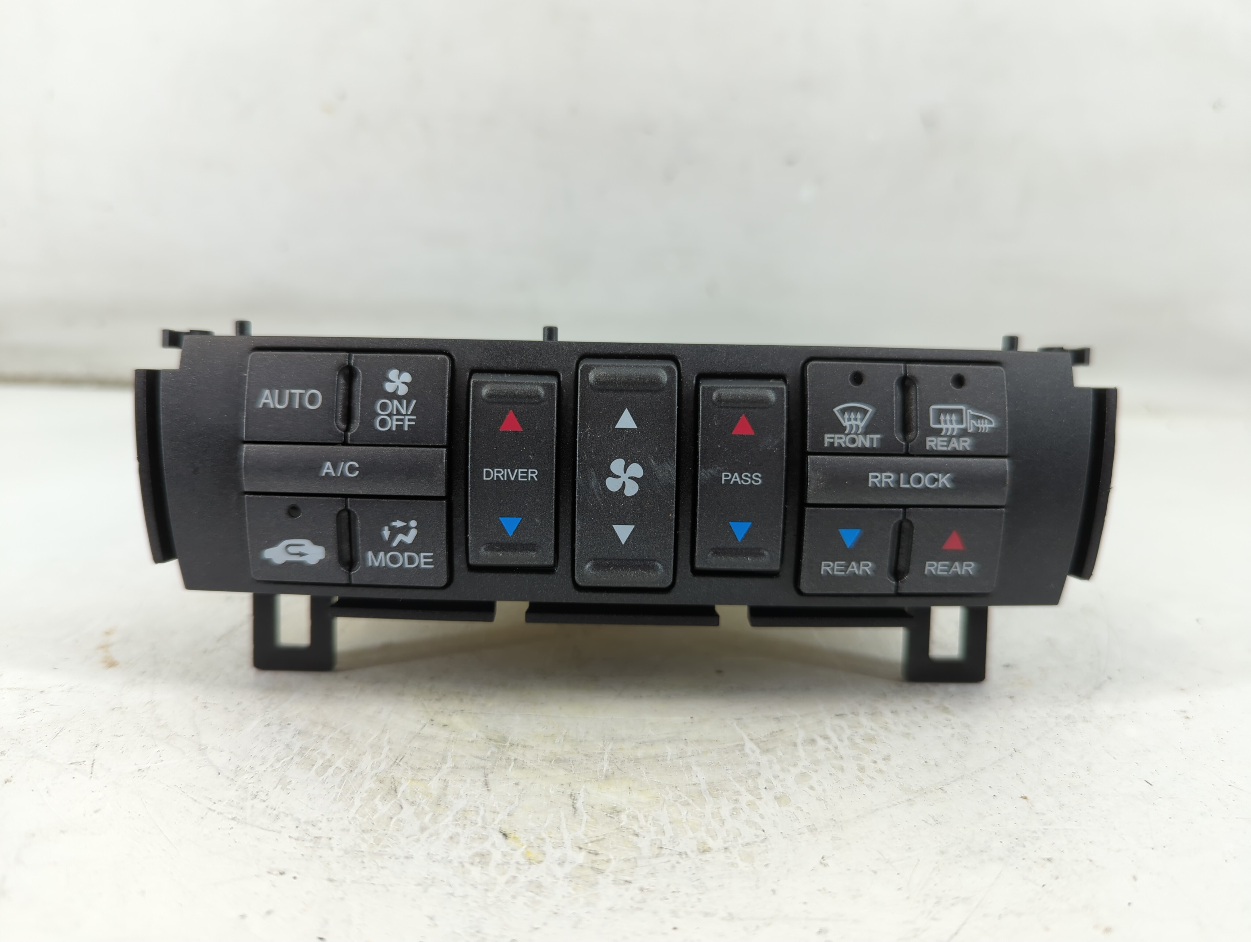 2009-2012 Honda Pilot Ac Heater Climate Control 79600szaa410m1 1051986 - Oemusedautoparts1.com