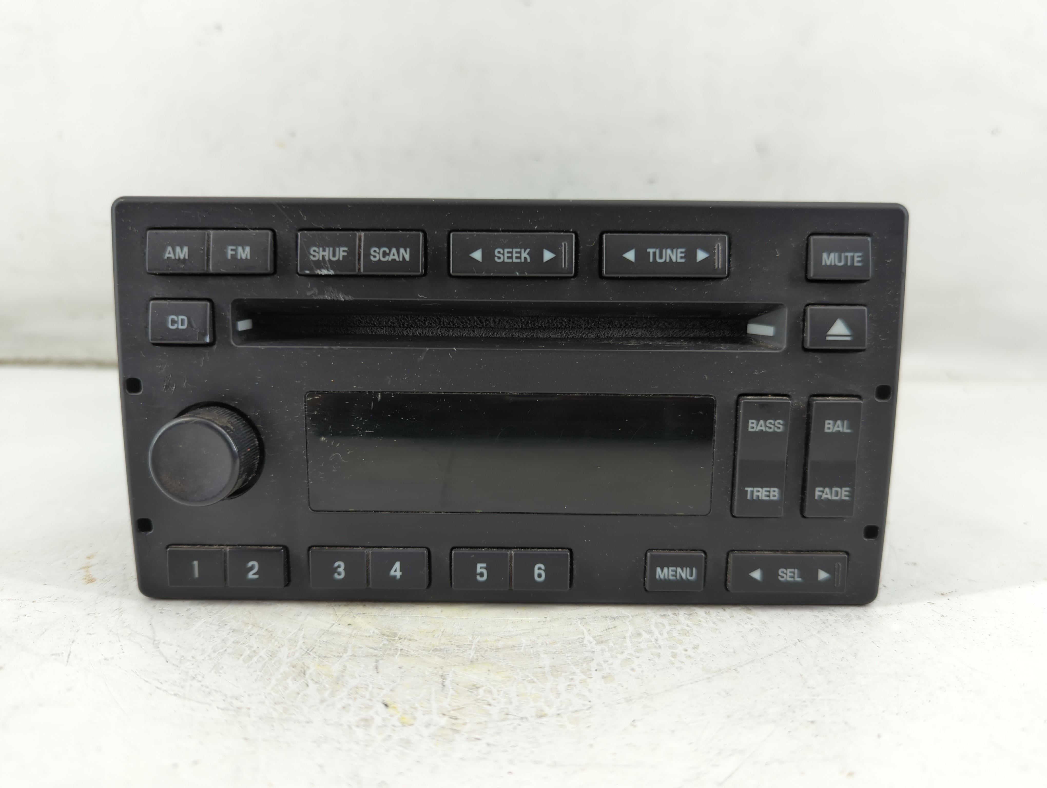 1998-2005 Mercury Grand Marquis Am Fm Cd Player Radio Receiver 1051987 - Oemusedautoparts1.com