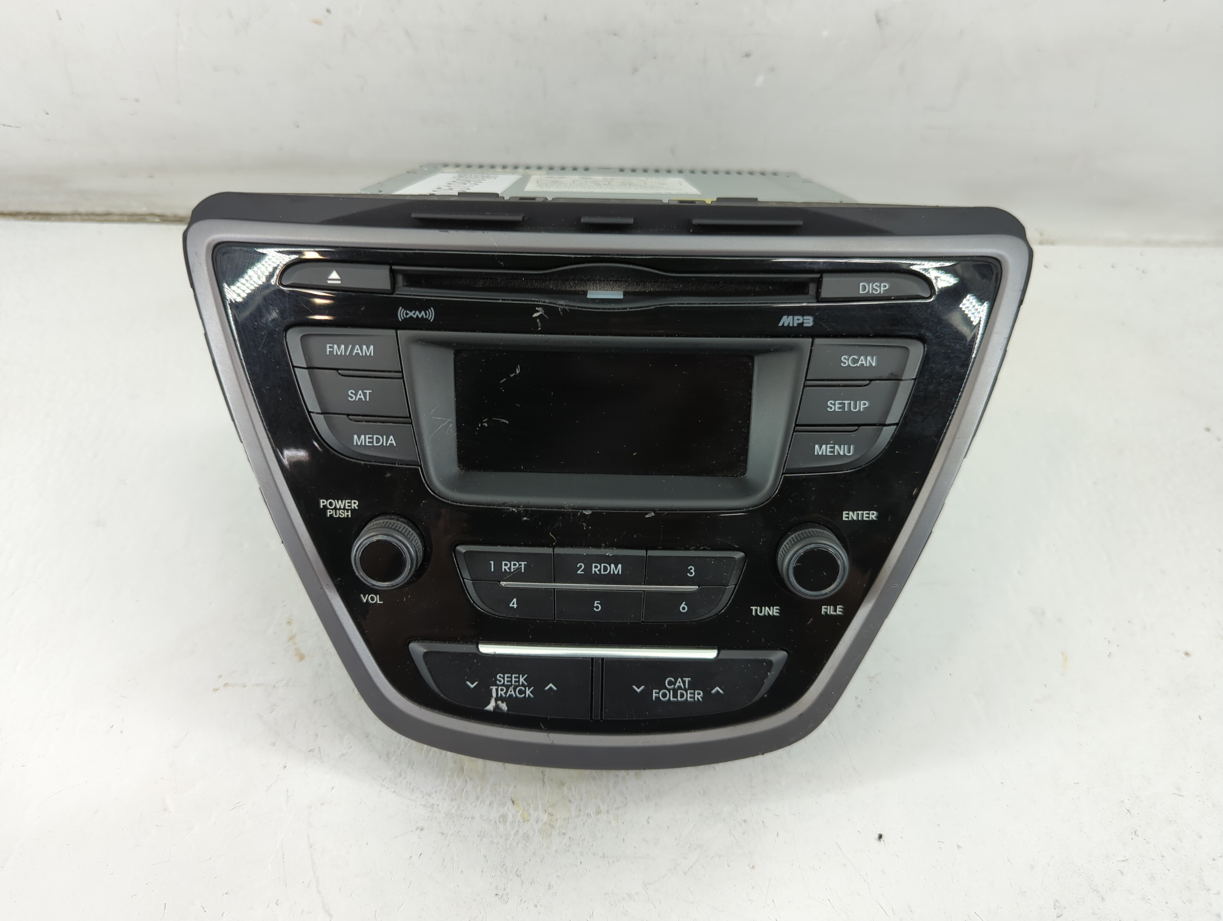 2014-2016 Hyundai Elantra Am Fm Cd Player Radio Receiver 1051990 - Oemusedautoparts1.com