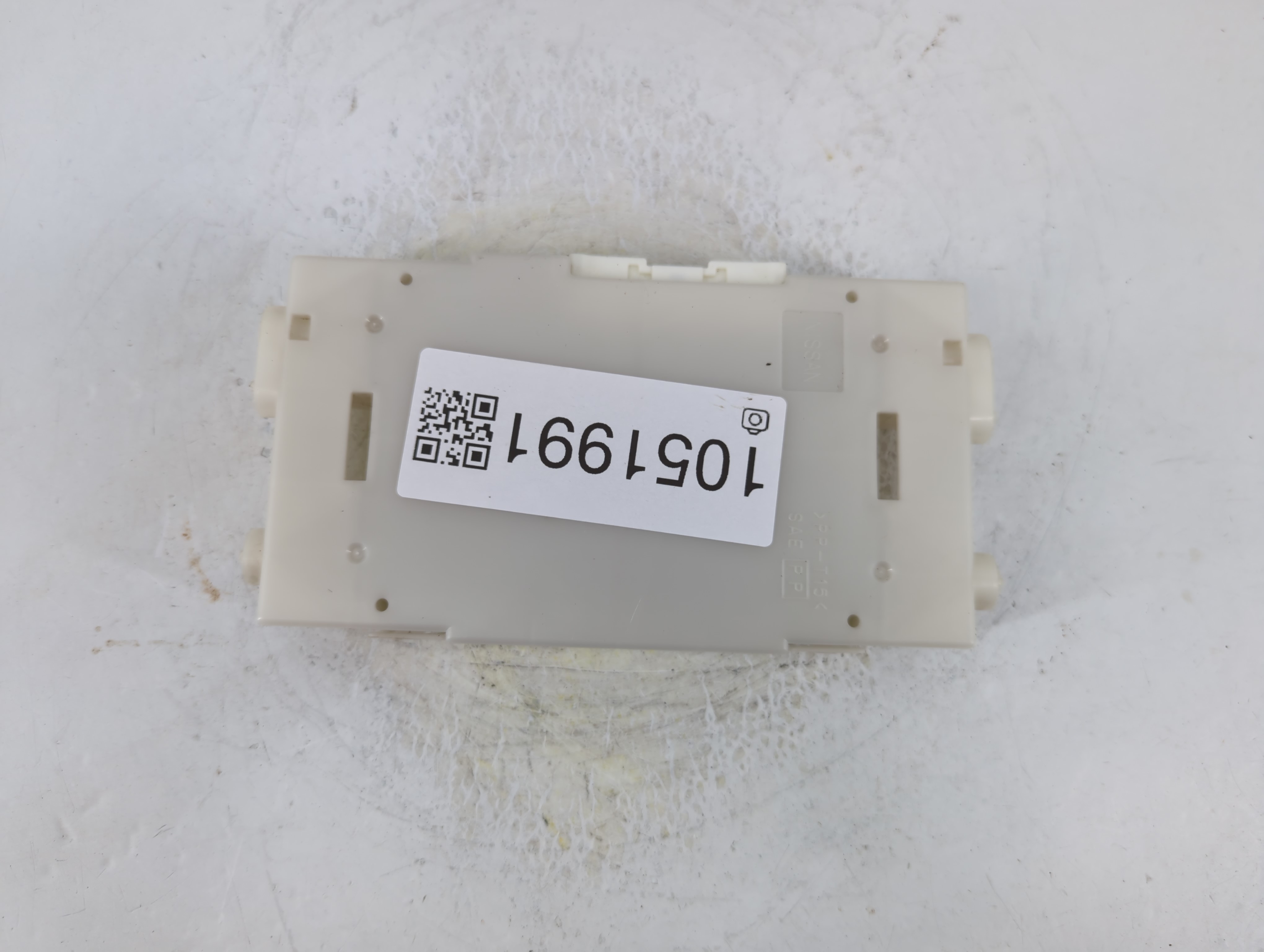2011-2014 Nissan Maxima Temperature Control Module 27760 Zy80a 1051991 - Oemusedautoparts1.com