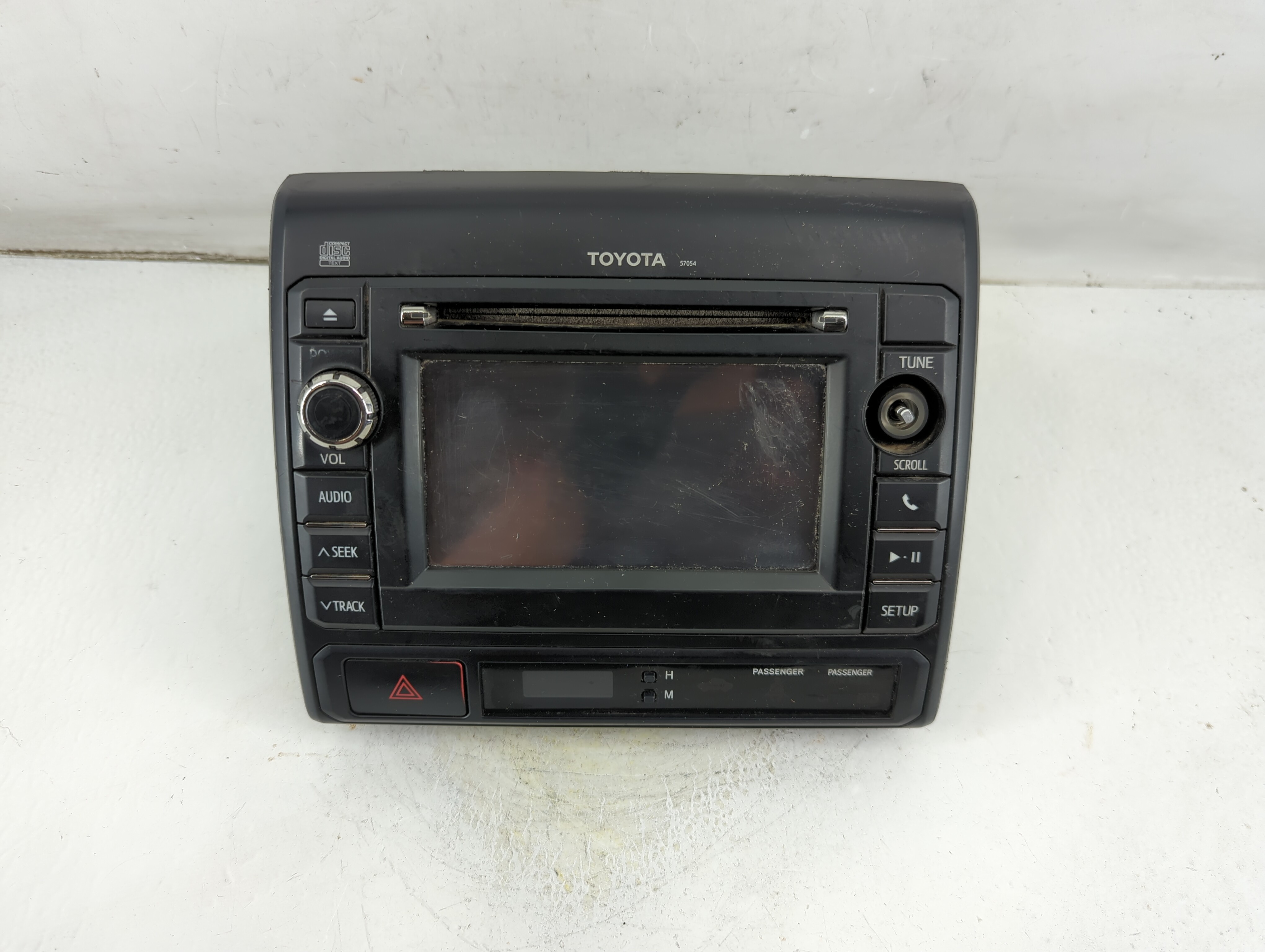 Picture of 2013-2013 Toyota Tacoma Am Fm Cd Player Radio Receiver 1051993