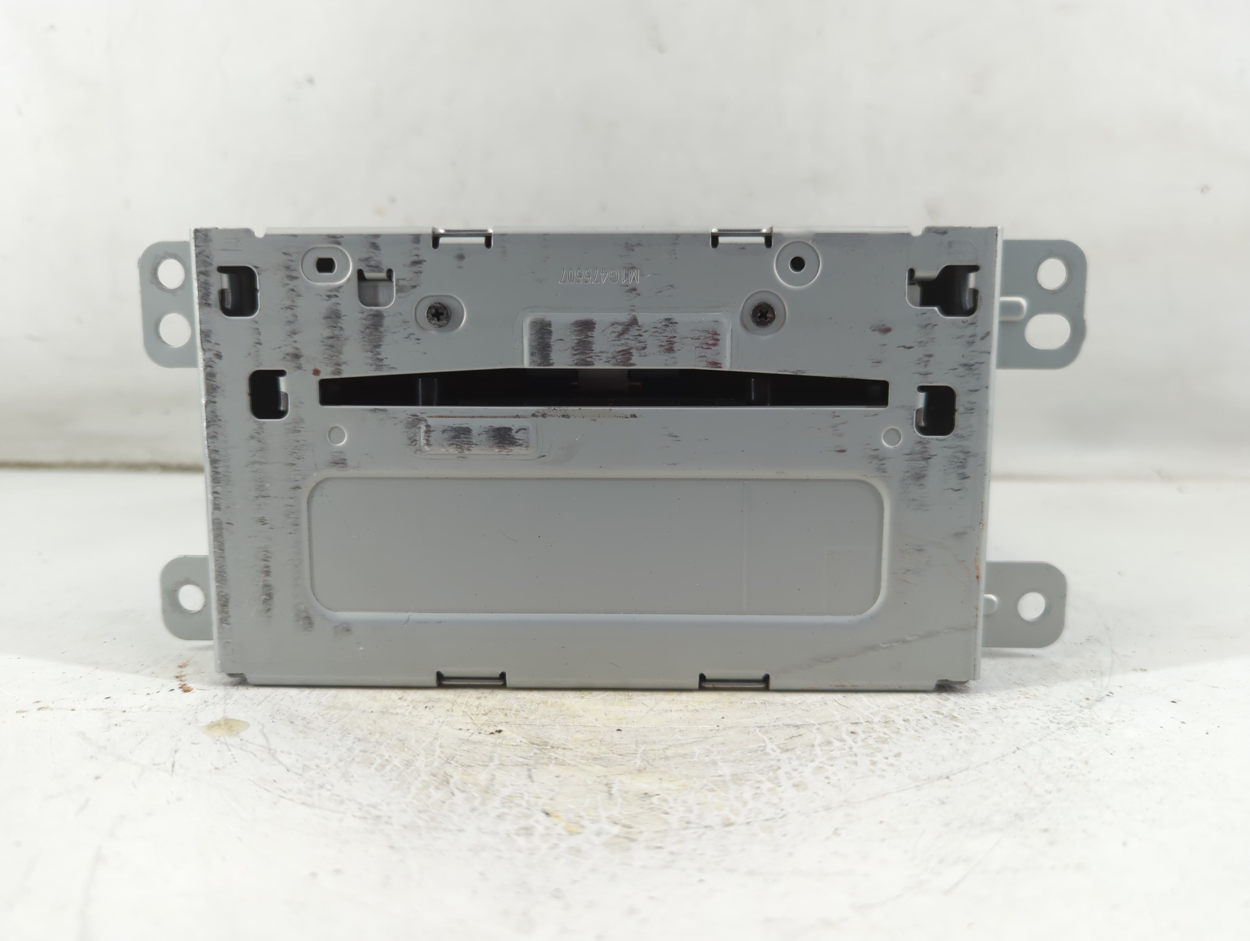 2014-2016 Chevrolet Malibu Am Fm Cd Player Radio Receiver 1052015 - Oemusedautoparts1.com