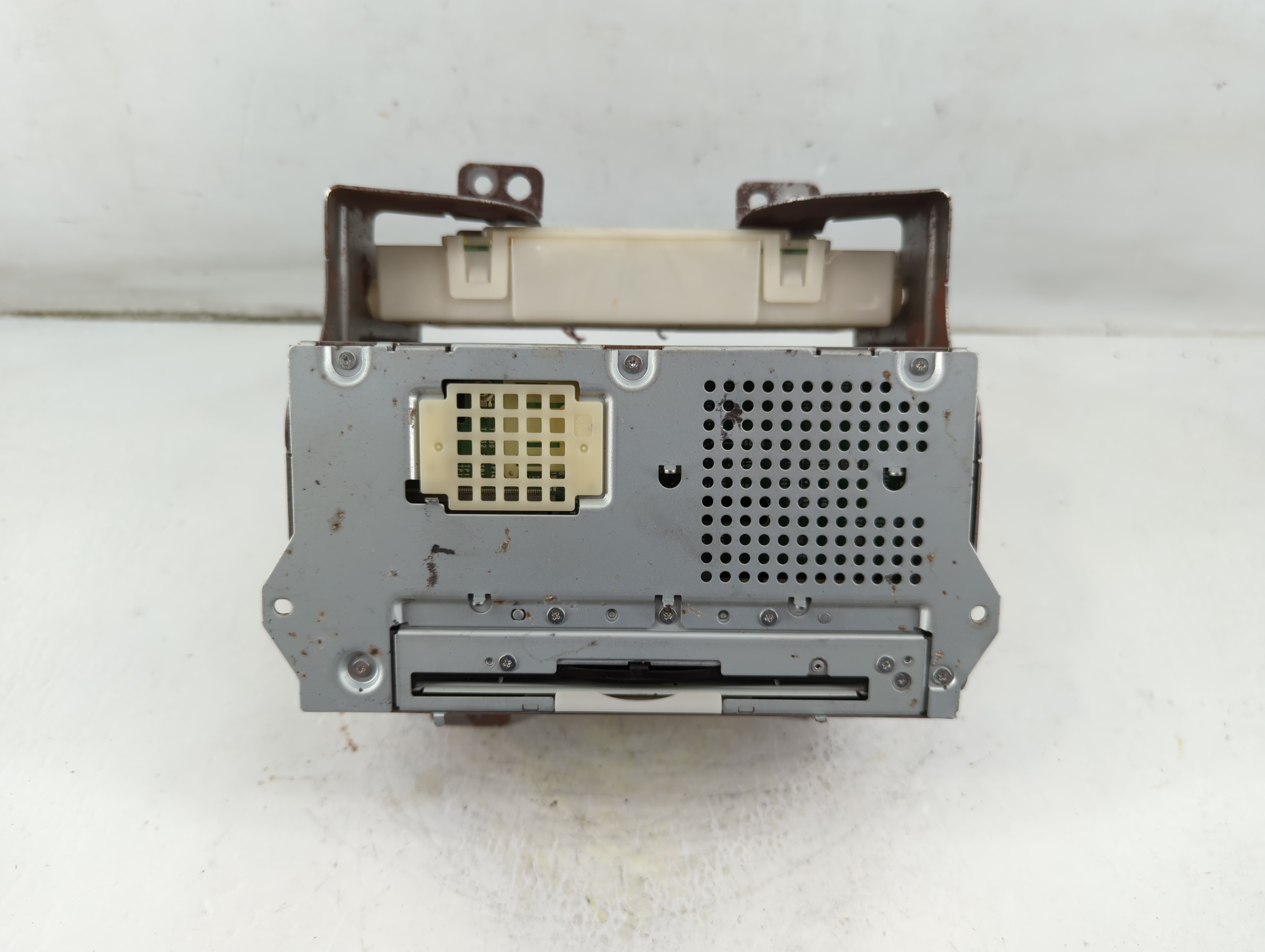 2011-2013 Nissan Maxima Am Fm Cd Player Radio Receiver 1052031 - Oemusedautoparts1.com