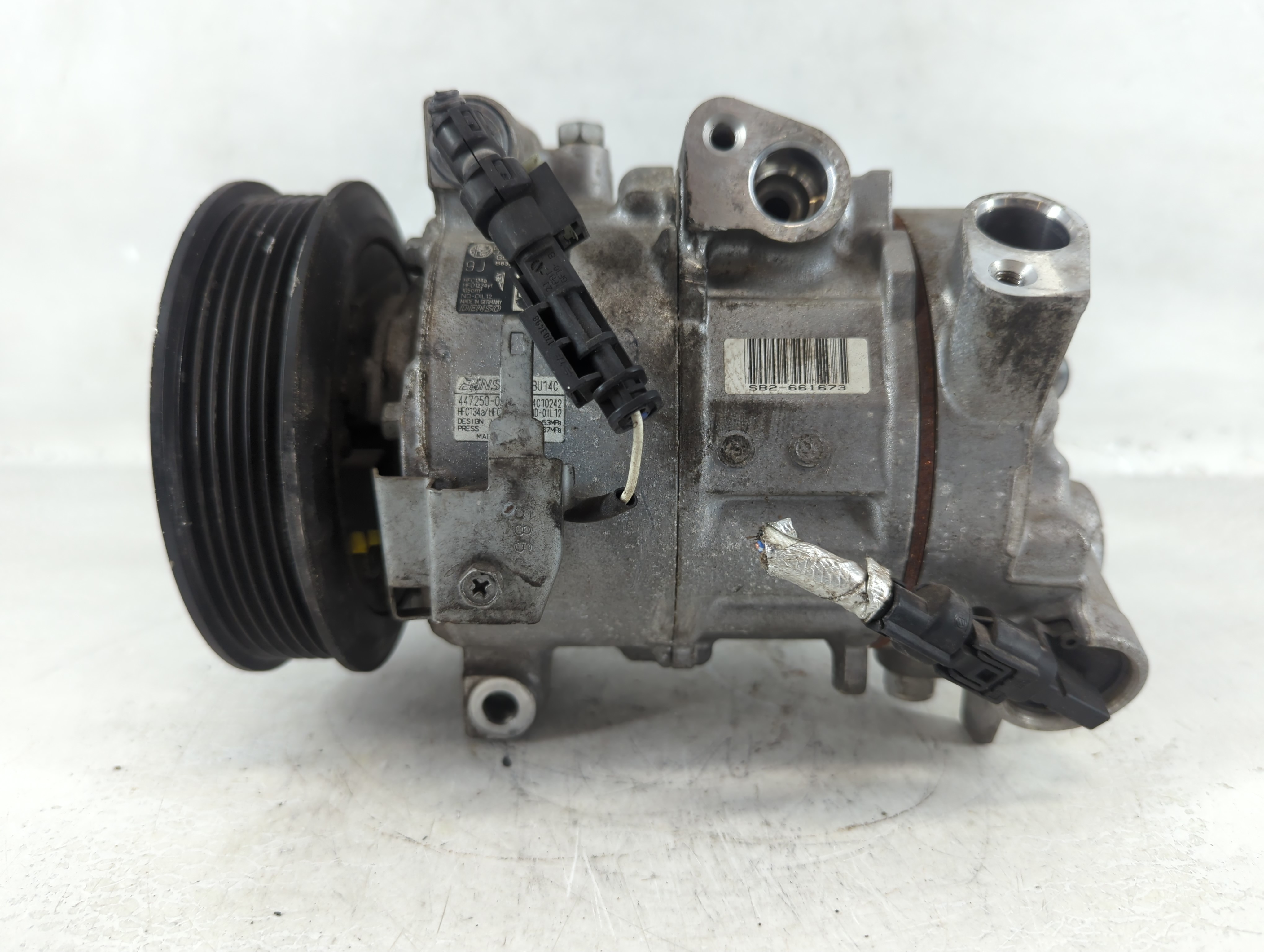 2017-2017 Alfa Romeo Giulia Air Conditioning A/c Ac Compressor Oem 1052040 - Oemusedautoparts1.com