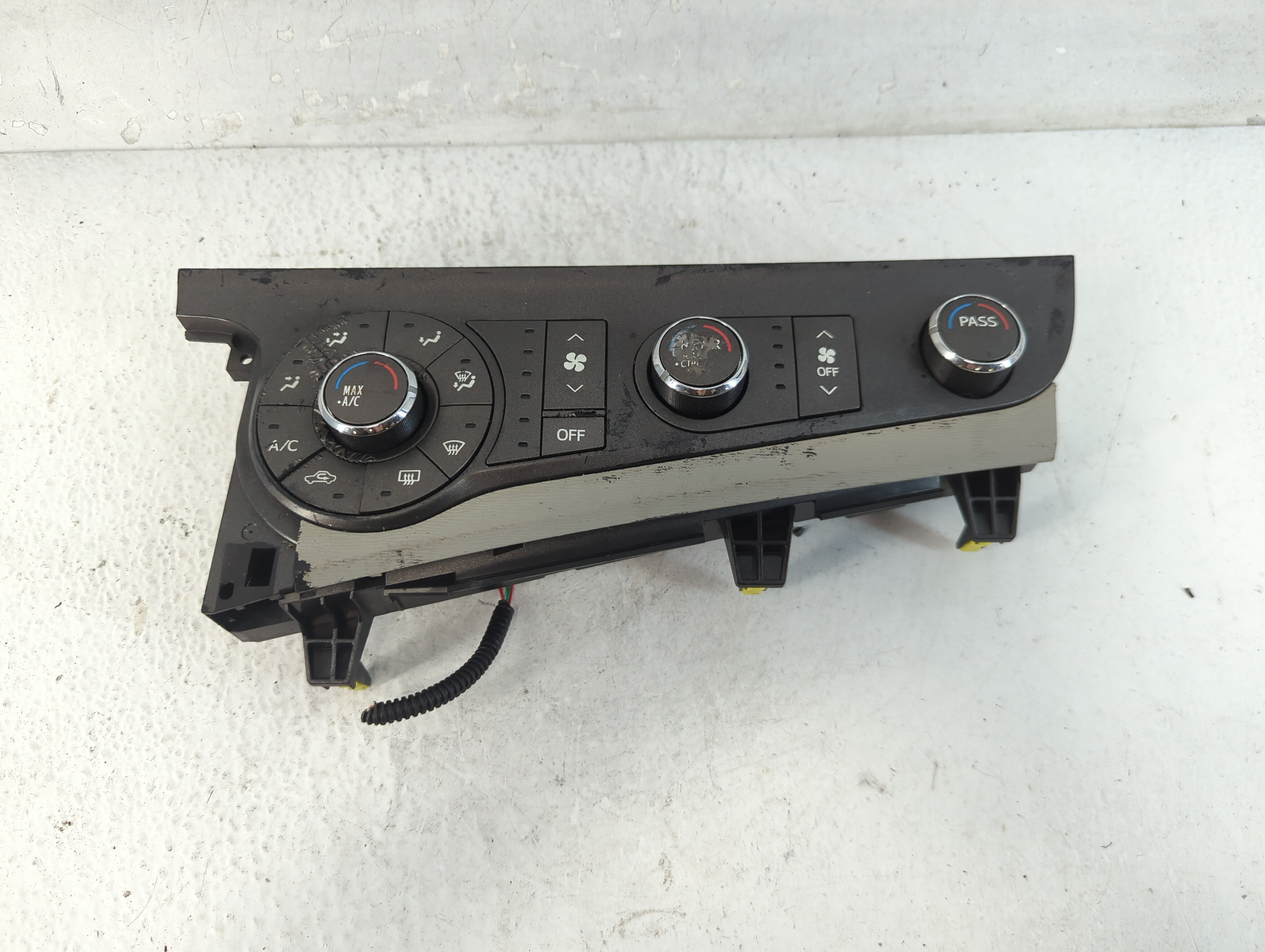 Picture of 2011-2014 Toyota Sienna Ac Heater Climate Control 55900-08141 1052062