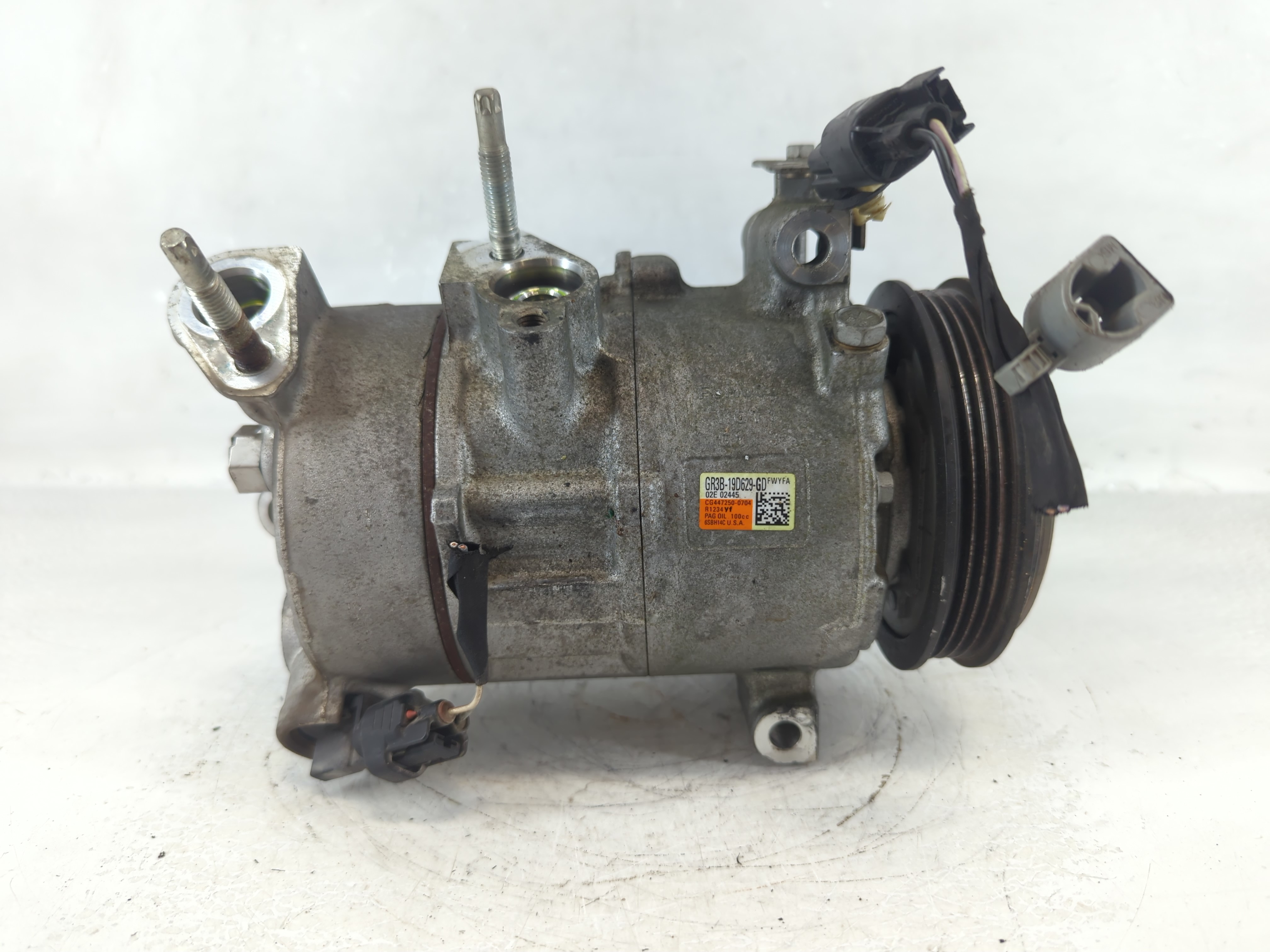 Picture of 2018-2022 Ford Mustang Air Conditioning A/c Ac Compressor Oem 1052119