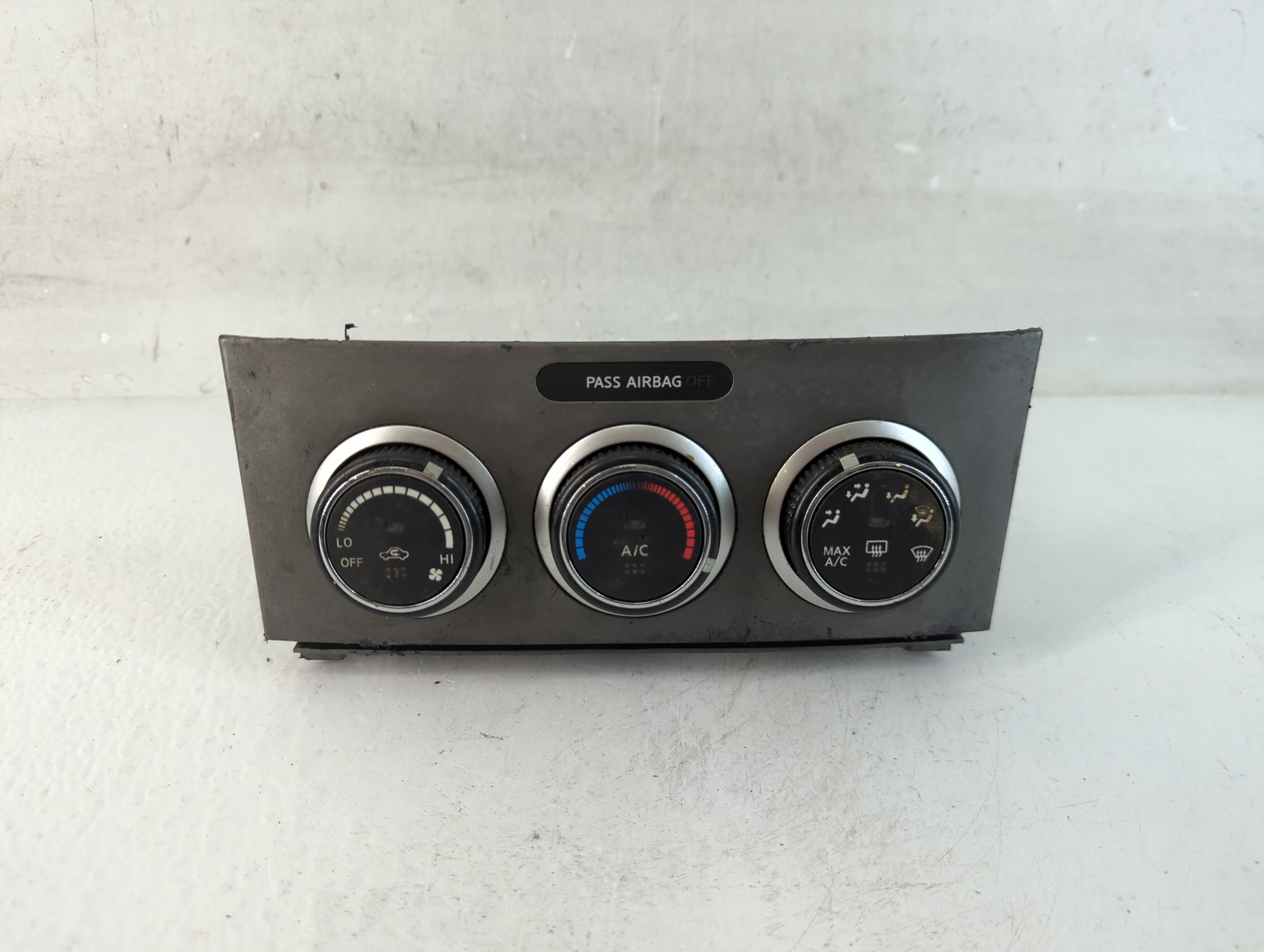 2010-2012 Nissan Sentra Ac Heater Climate Control C12406|27510 Zt50a 1052129 - Oemusedautoparts1.com