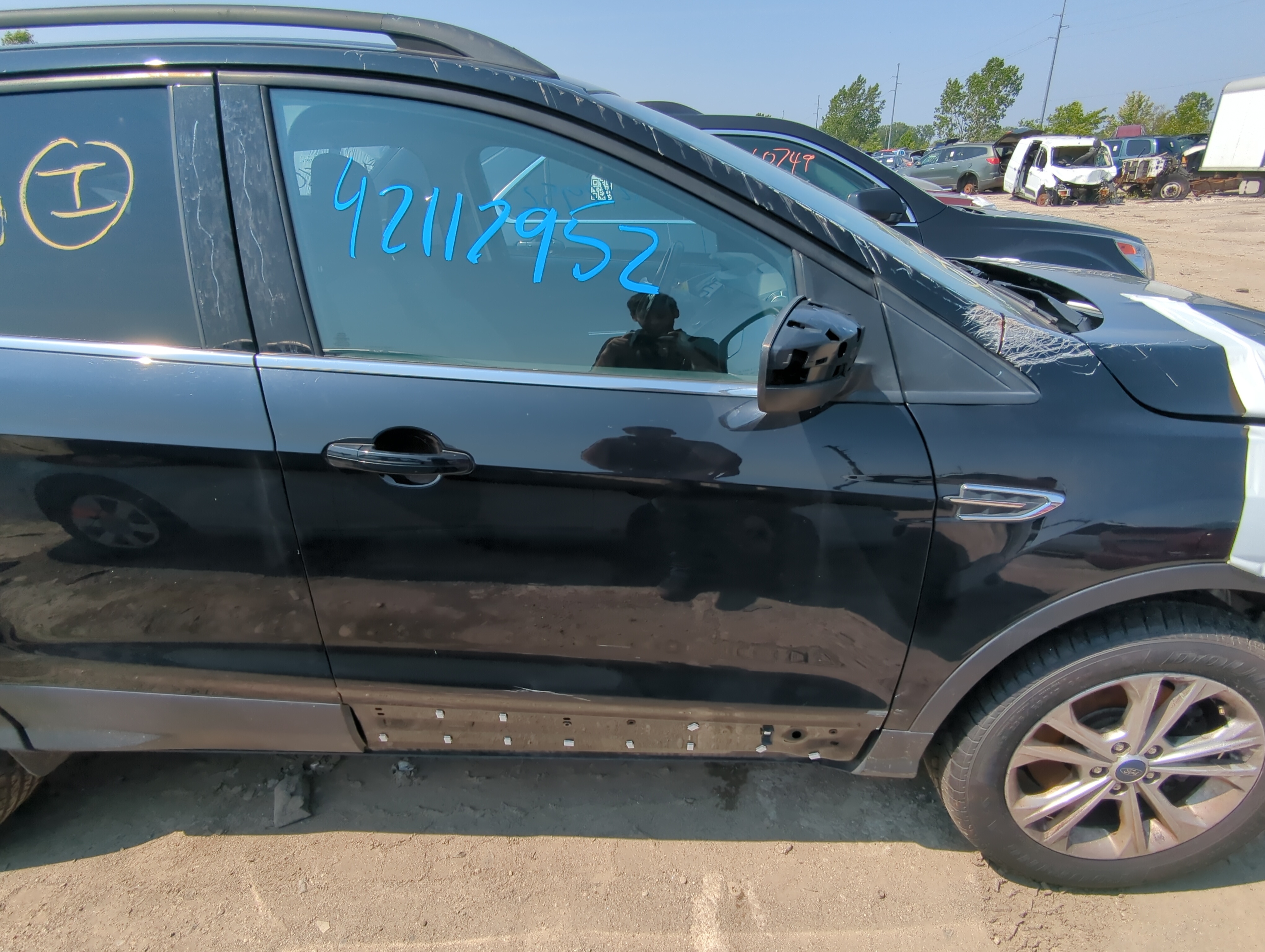 2013-2019 Ford Escape Passenger Front Door Oem 1052300 - Oemusedautoparts1.com