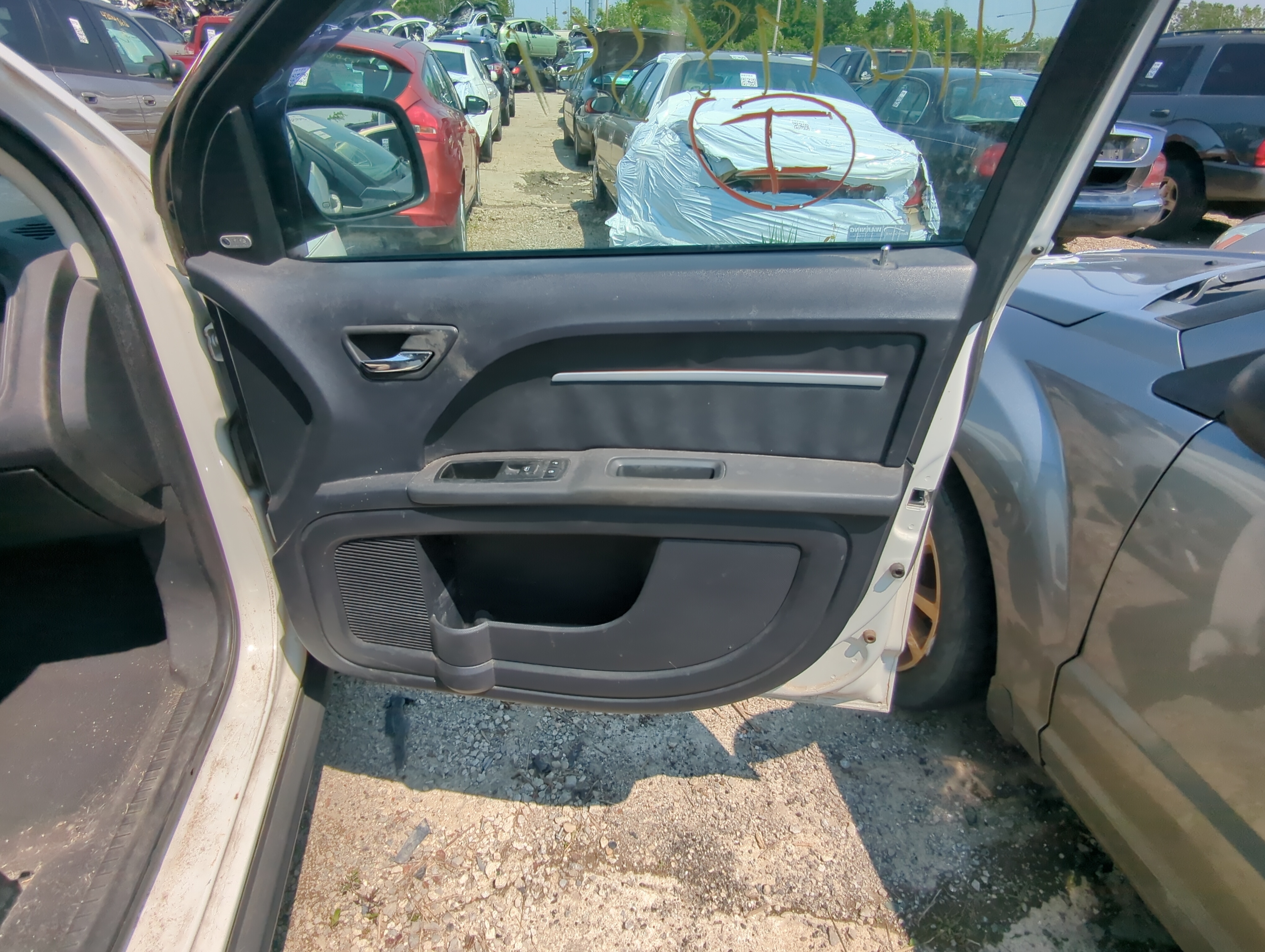Picture of 2010 Dodge Journey Passenger Front Seat Oem 1052781