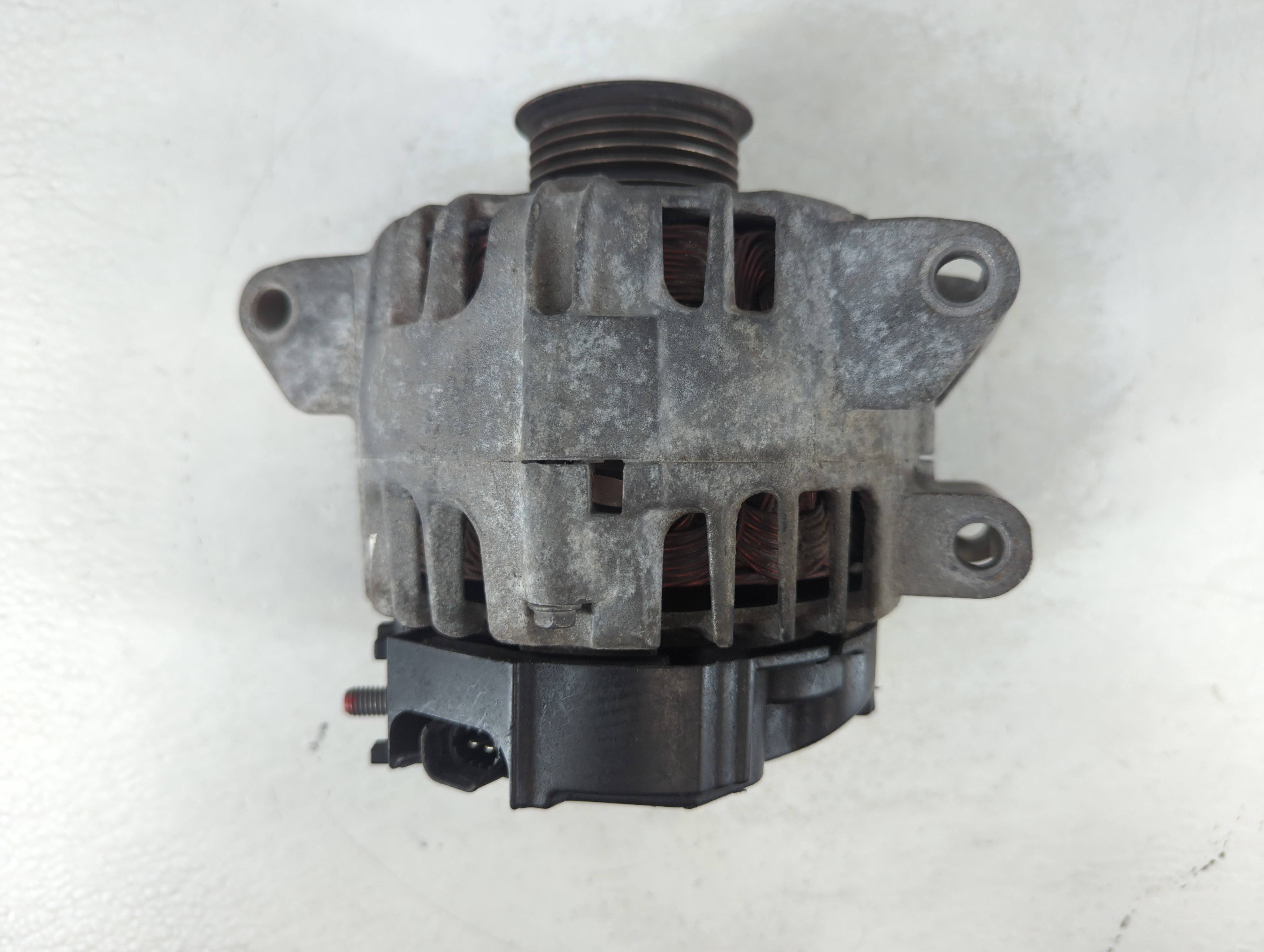 Picture of 2013-2019 Ford Taurus Alternator Generator Charging Assembly Engine Oem 1052835