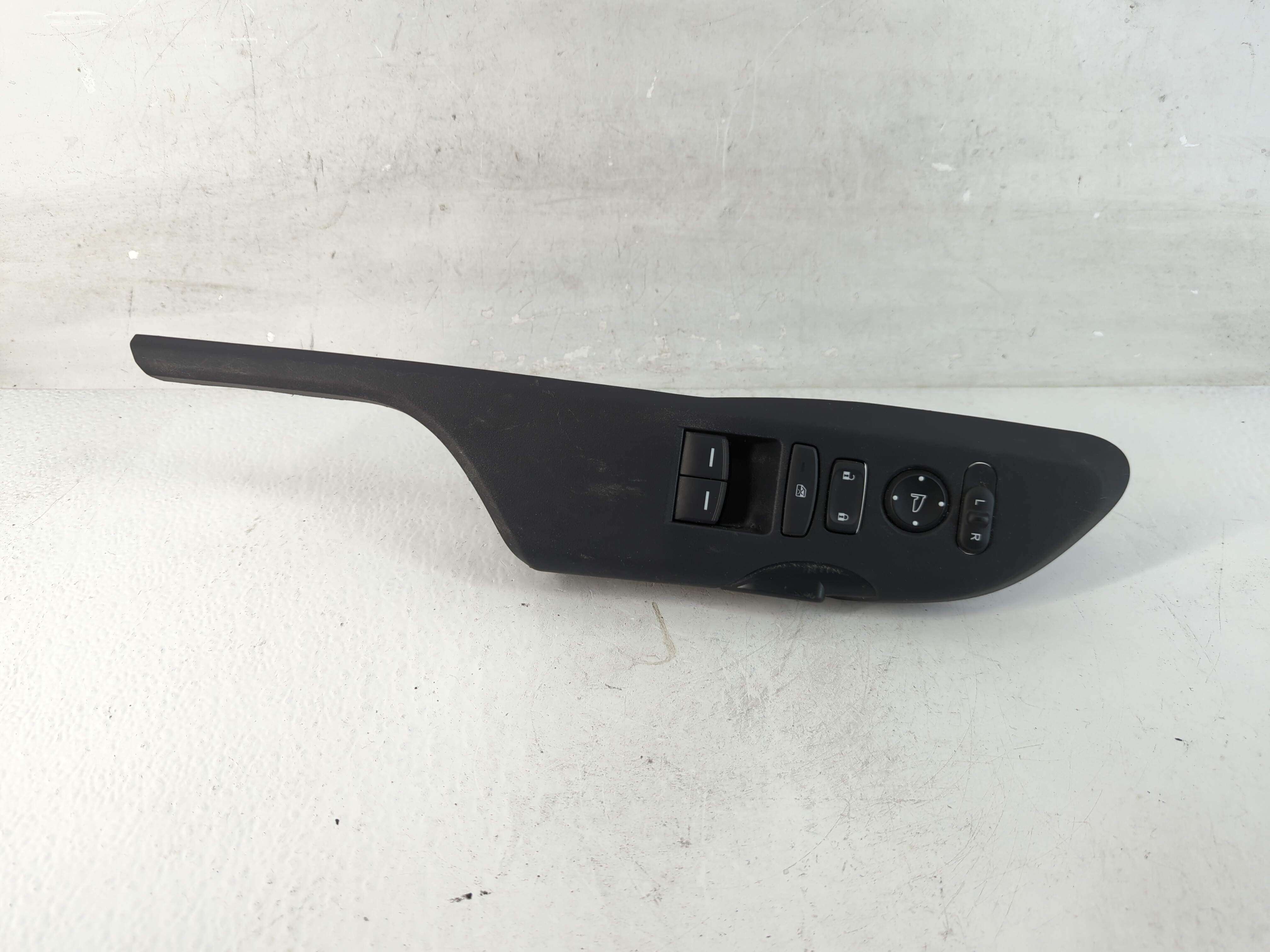 Picture of 2016-2018 Honda Civic Driver Left Door Master Power Window Switch 1052845