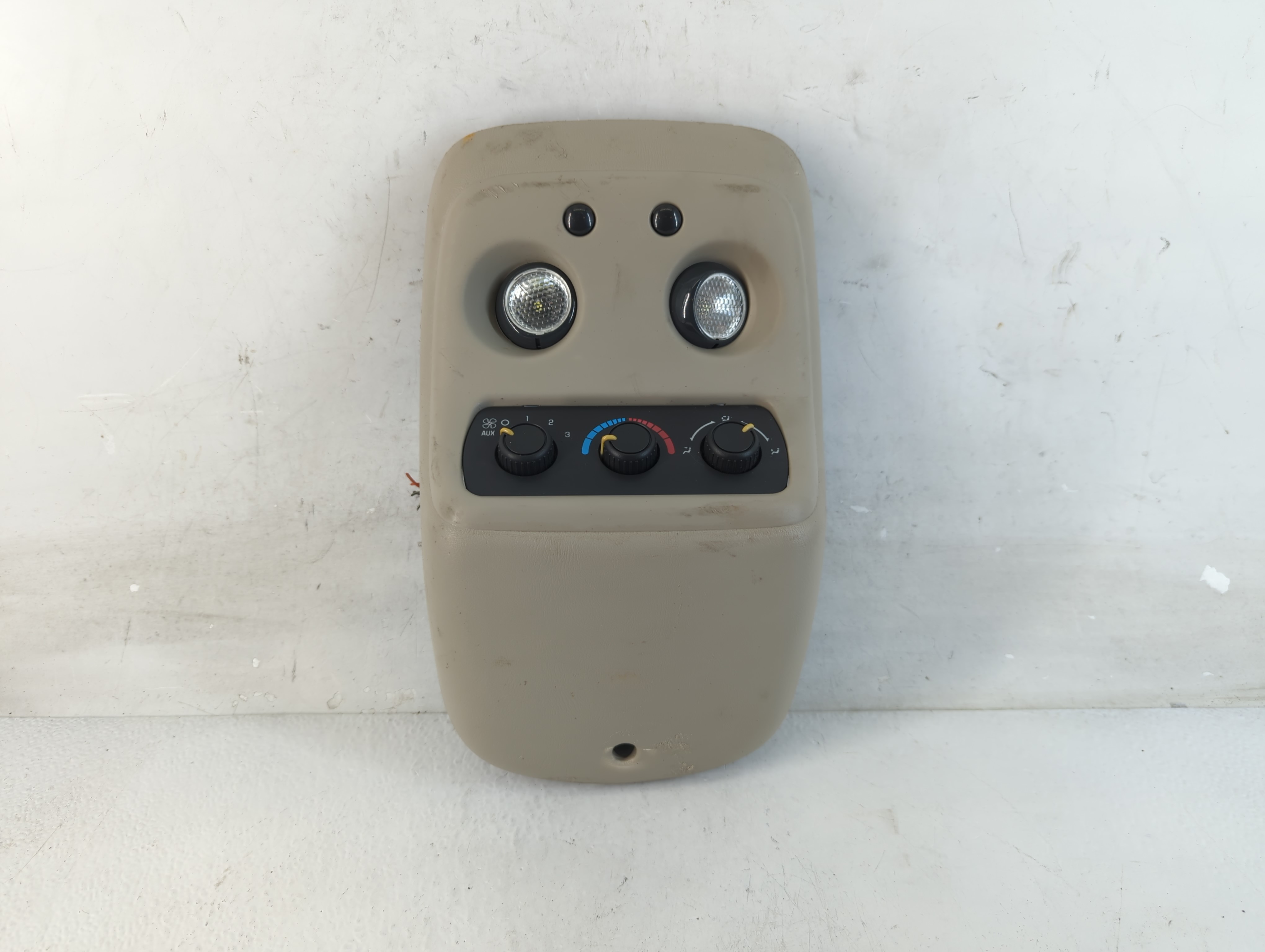 2003-2006 Chevrolet Tahoe Ac Heater Climate Control 15112019 1052862 - Oemusedautoparts1.com