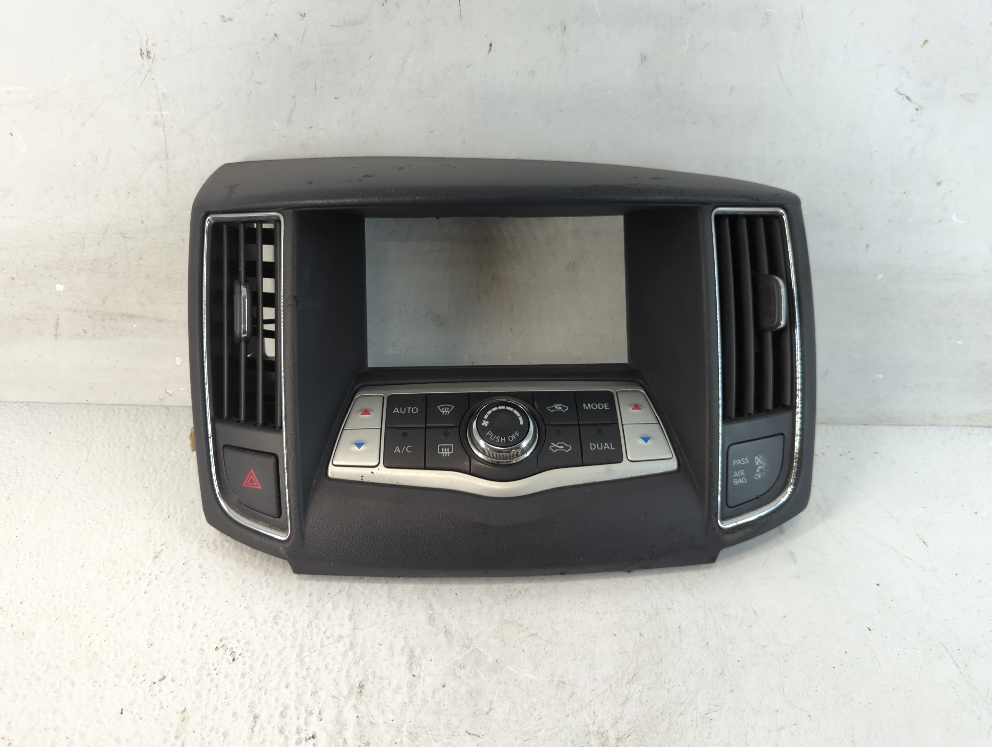 2009-2014 Nissan Maxima Ac Heater Climate Control 27500 9n01a 1052871 - Oemusedautoparts1.com