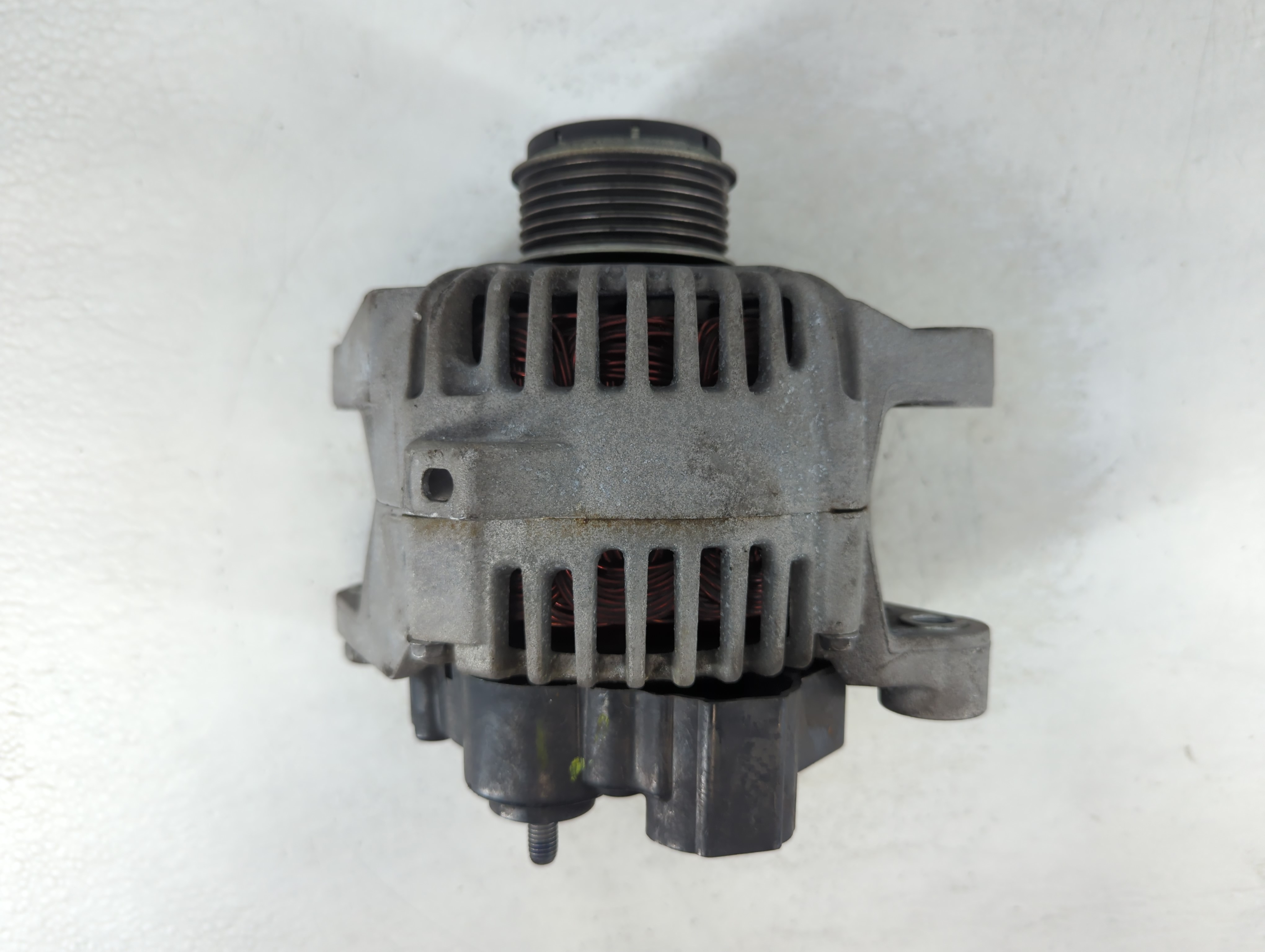 Picture of 2012-2013 Kia Optima Alternator Generator Charging Assembly Engine Oem 1052887