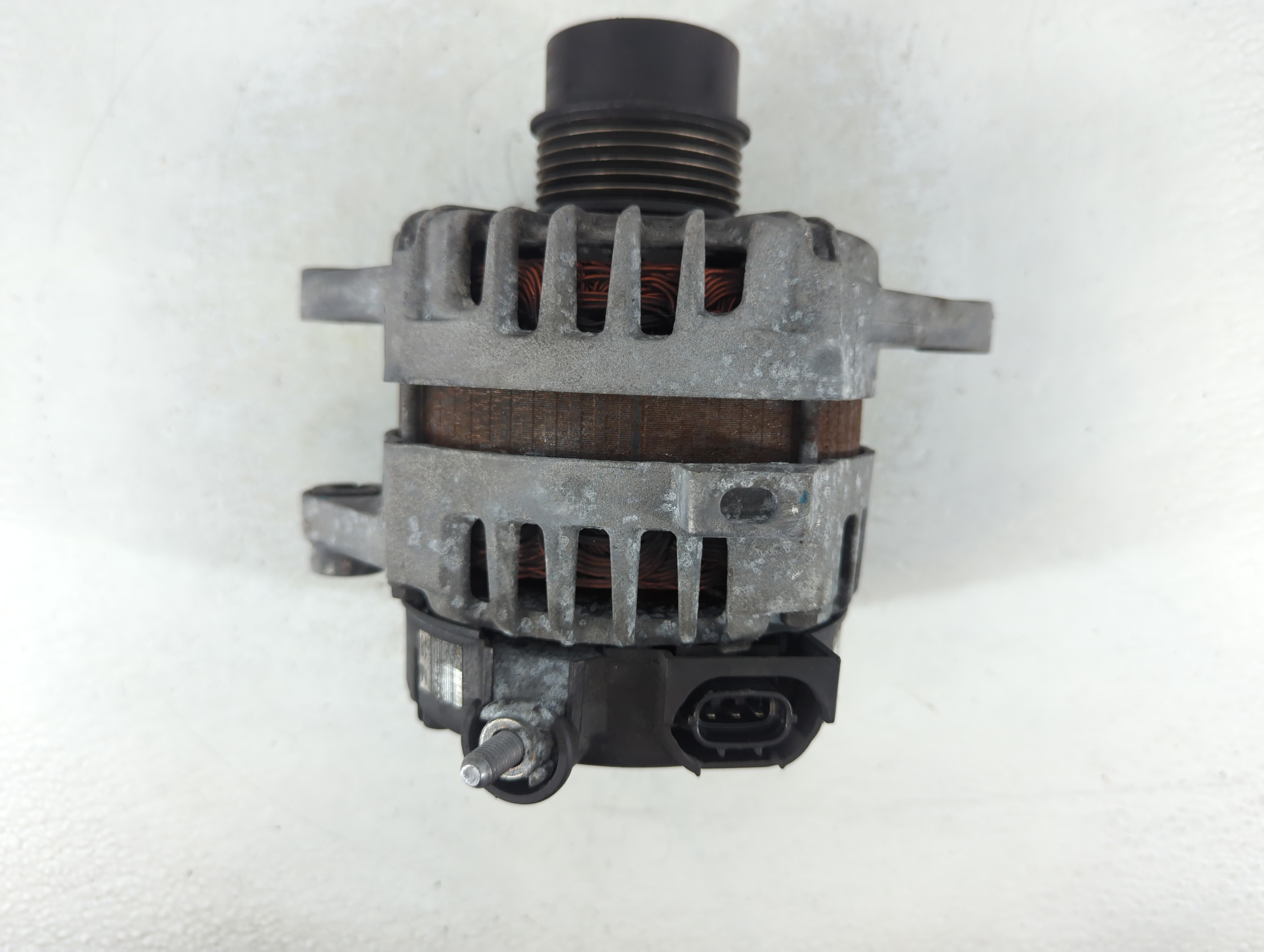 Picture of 2016 Hyundai Tucson Alternator Generator Charging Assembly Engine Oem 1052934