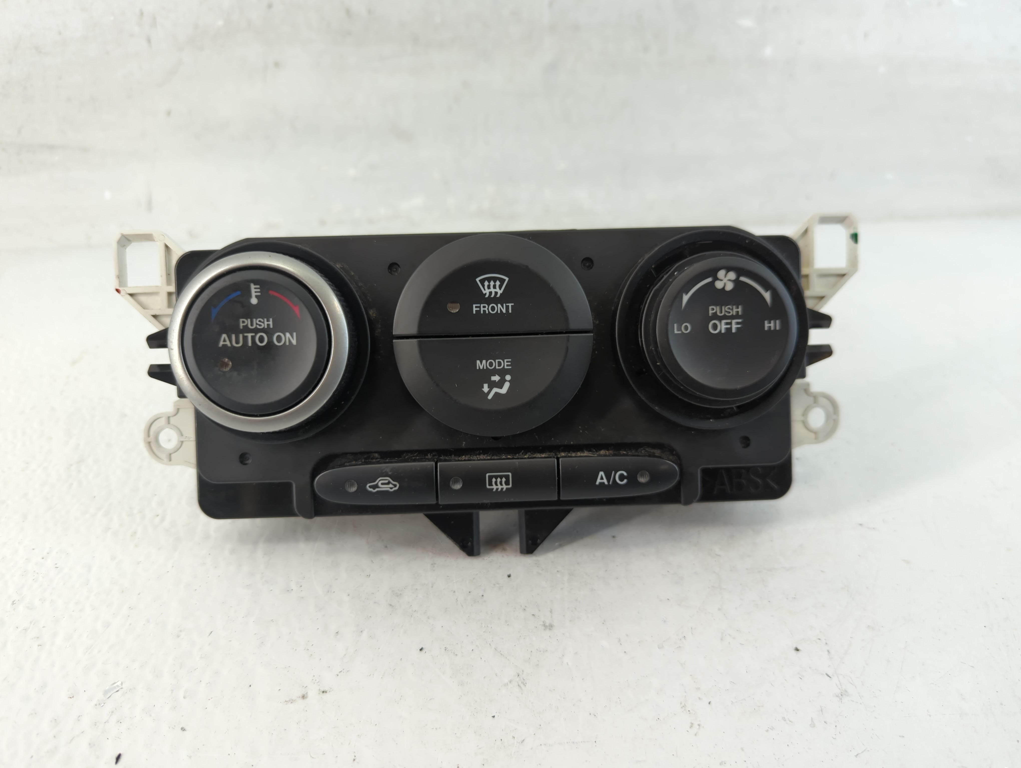 2010-2012 Mazda Cx-7 Ac Heater Climate Control 1053034 - Oemusedautoparts1.com