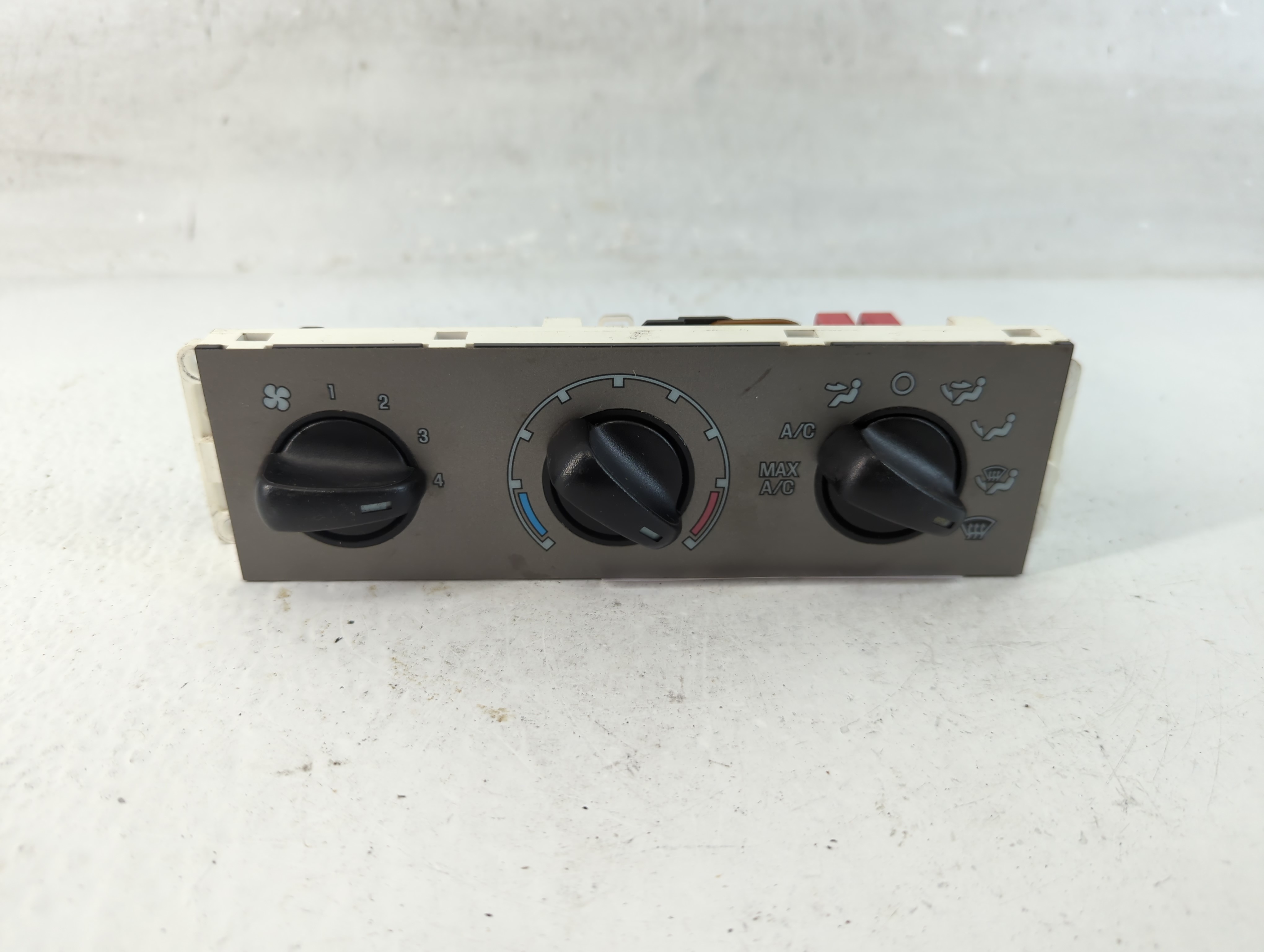 Ford Explorer Ac Heater Climate Control 1053087 - Oemusedautoparts1.com
