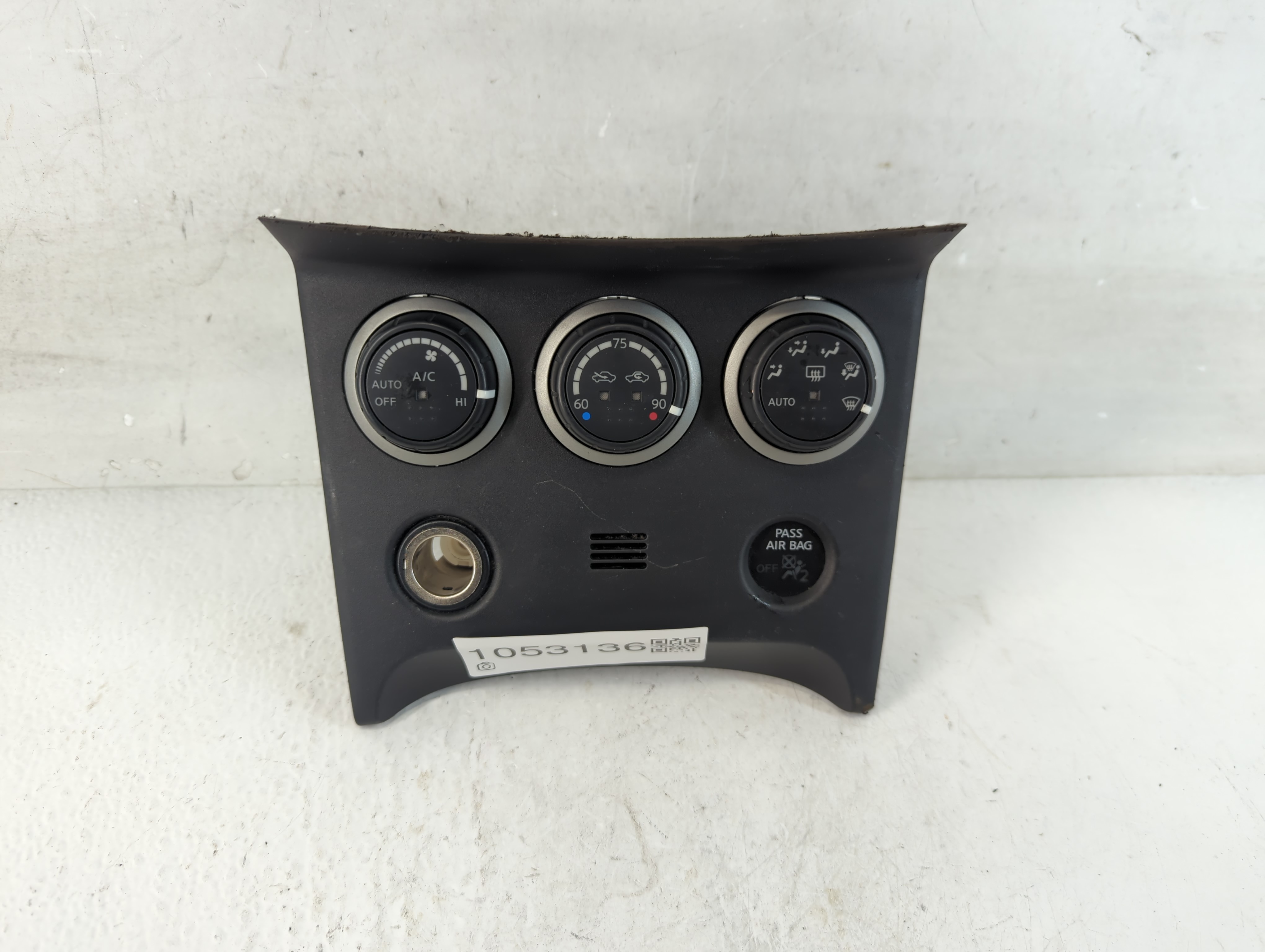 2011-2015 Nissan Rogue Ac Heater Climate Control 27500 1vk0a 1053136 - Oemusedautoparts1.com
