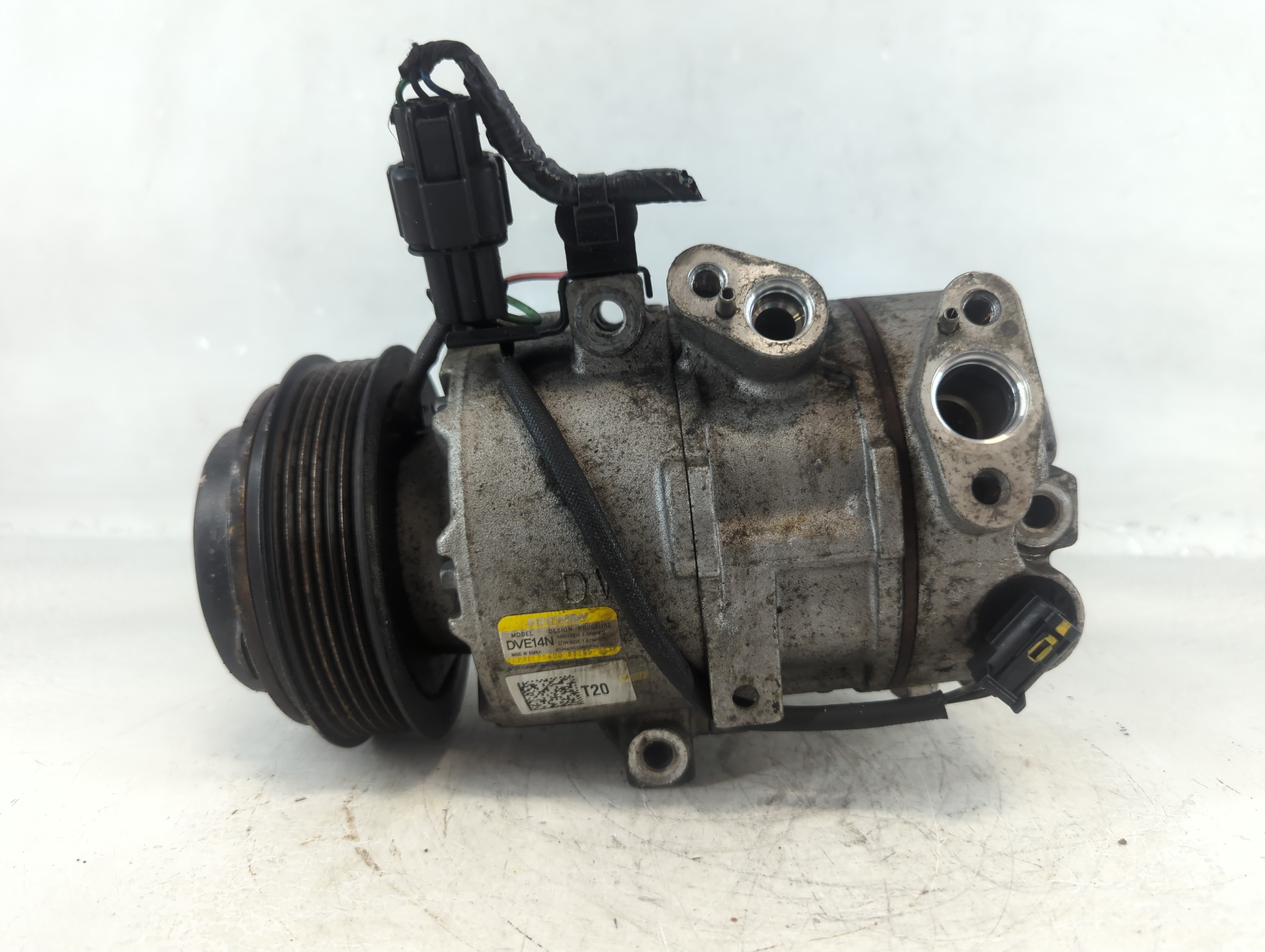 Picture of 2021-2022 Kia Seltos Air Conditioning A/c Ac Compressor Oem 1053156
