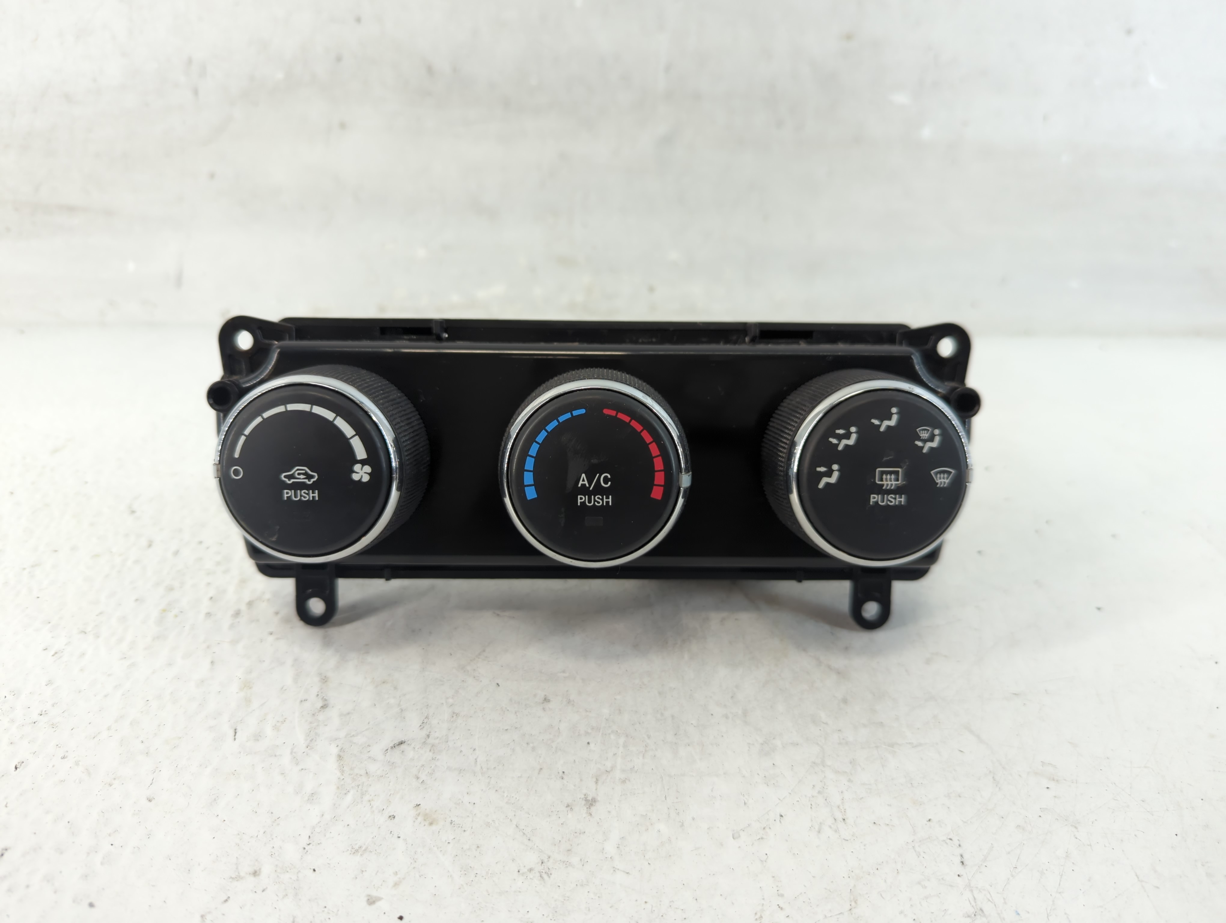 Jeep Compass Ac Heater Climate Control P55111278ae 1053207 - Oemusedautoparts1.com