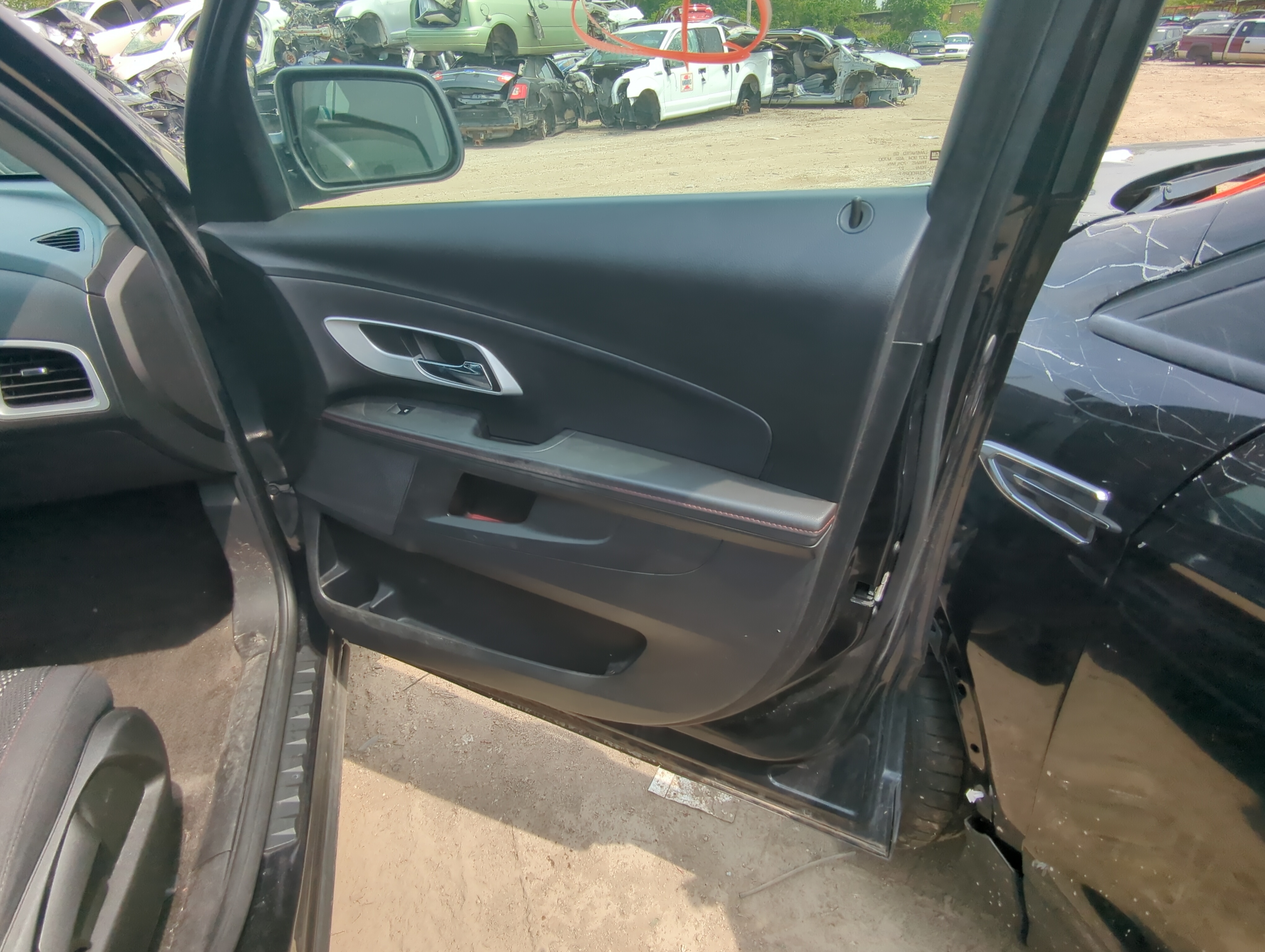 2011 Chevrolet Equinox Front Right Passenger Interior Door Panel Trim 1053232 - Oemusedautoparts1.com