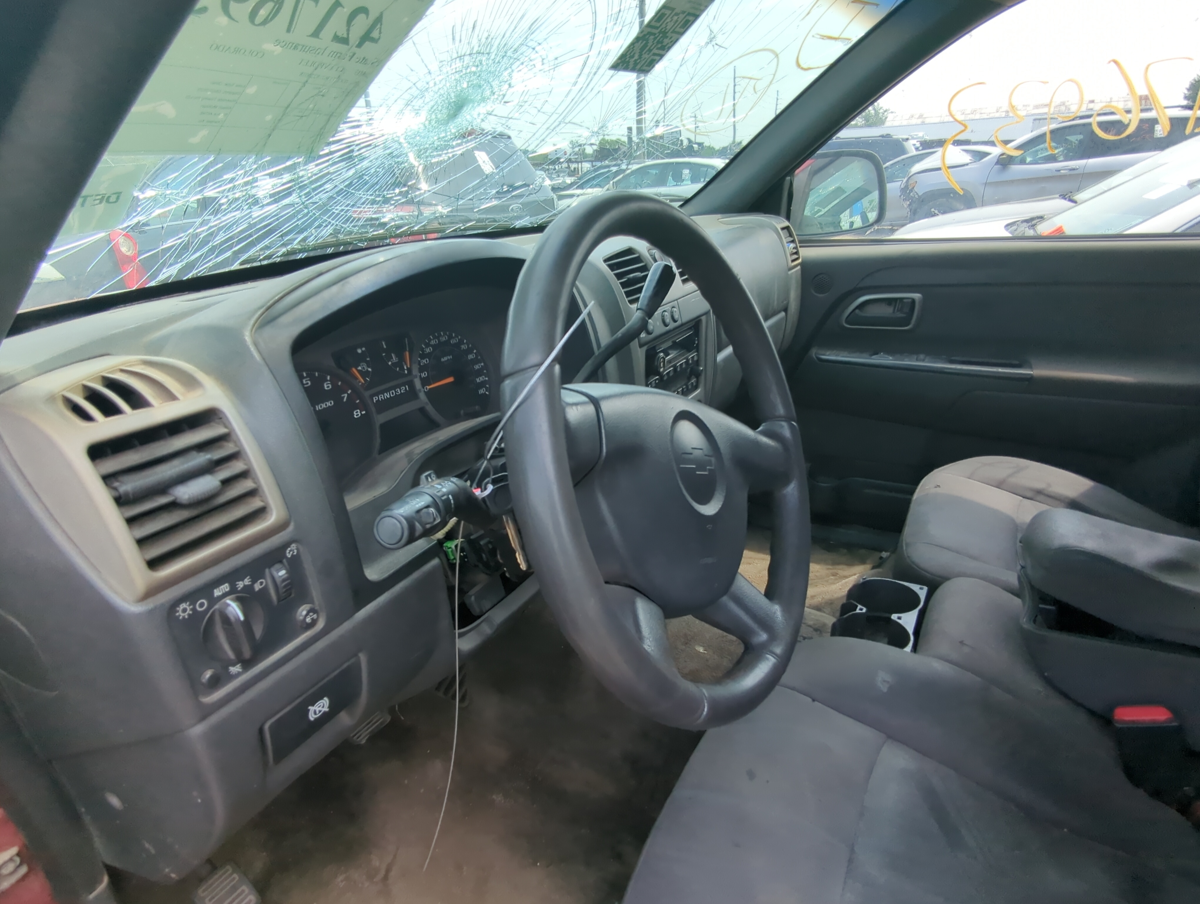 2004-2012 Chevrolet Colorado Air Bag Driver Left Steering Wheel Mounted 1053546 - Oemusedautoparts1.com