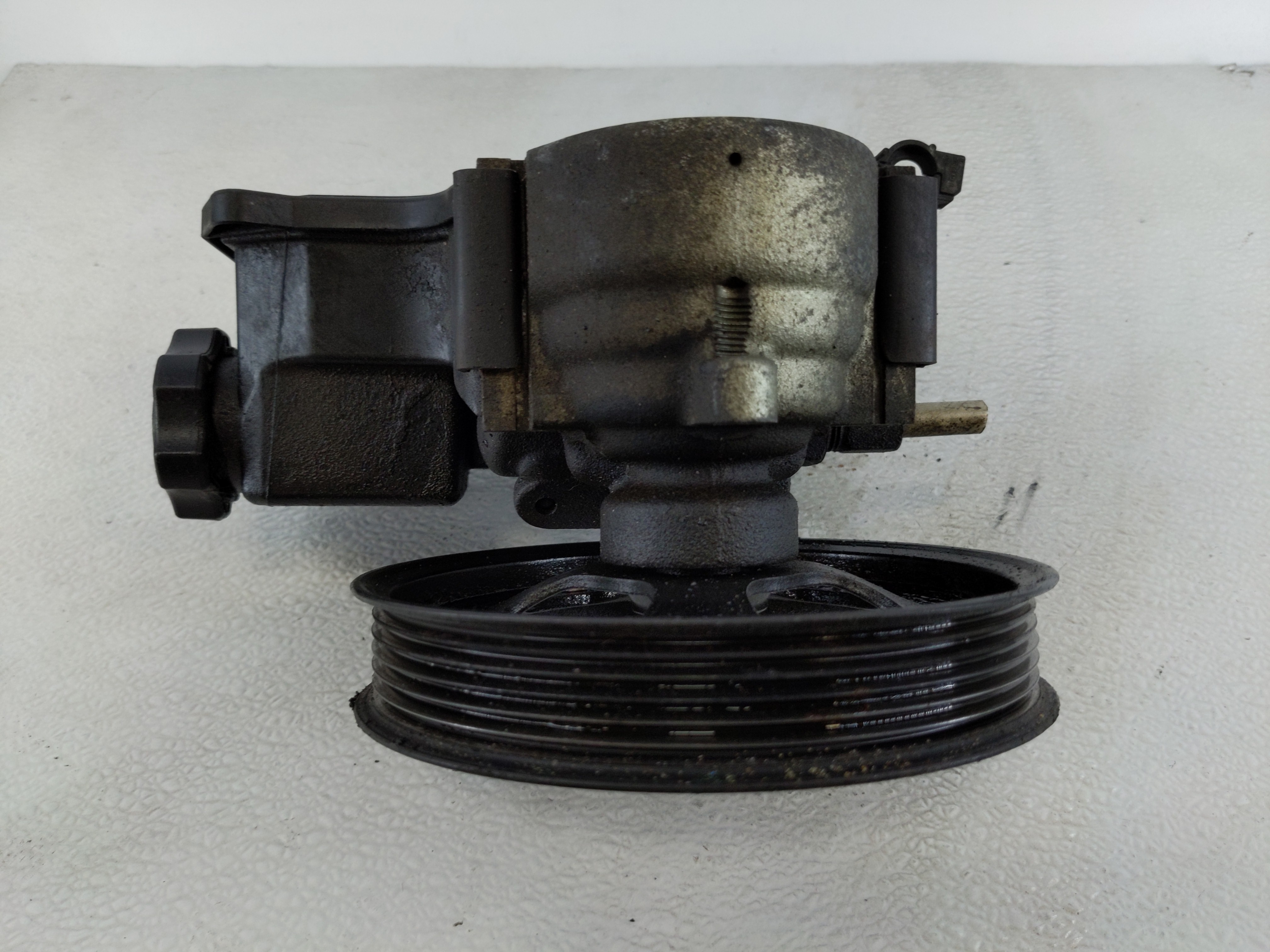 2004-2012 Chevrolet Colorado Power Steering Column Pump Oem 1053557 - Oemusedautoparts1.com