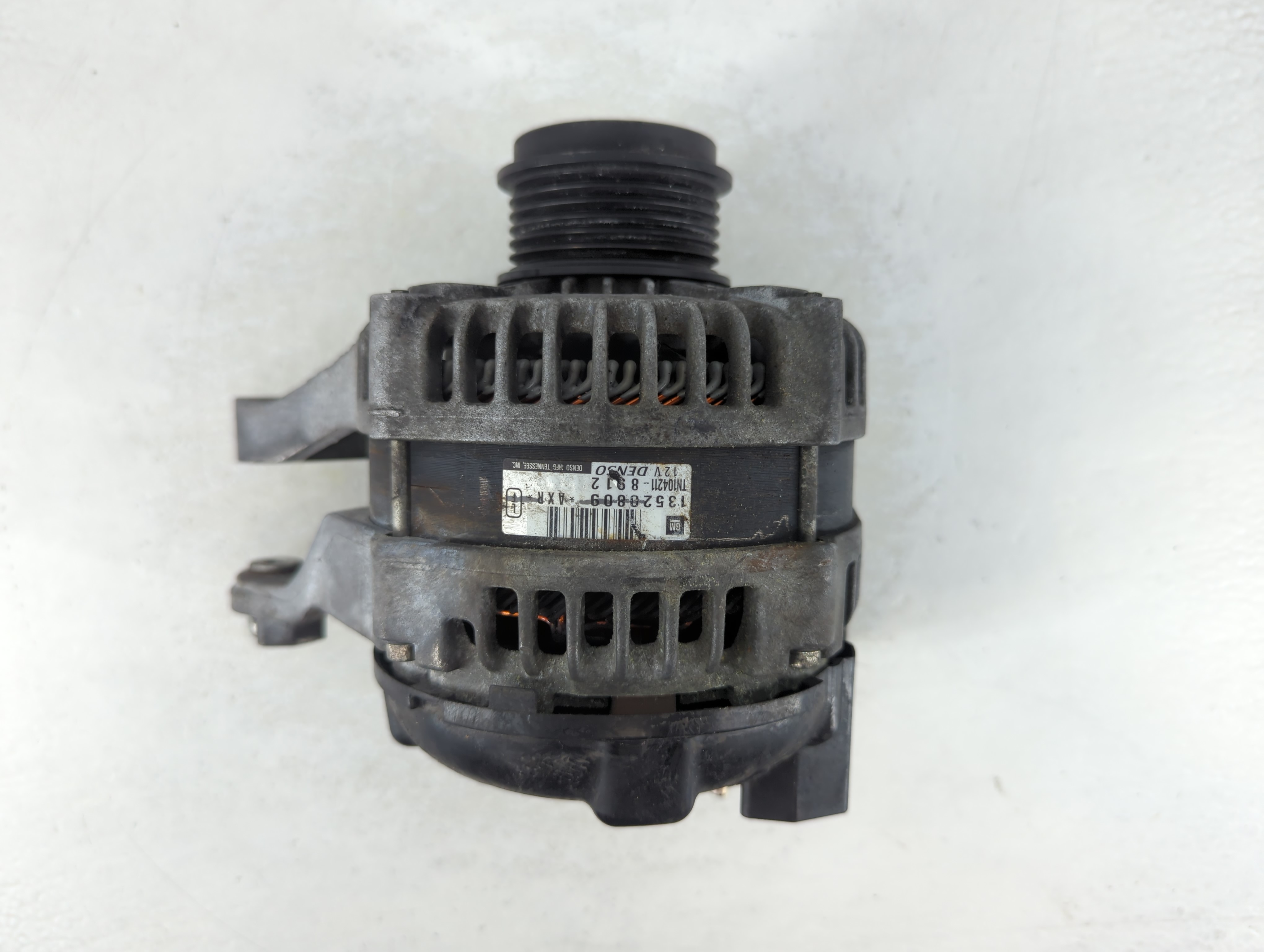 Picture of 2017-2020 Cadillac Xt5 Alternator Generator Charging Assembly Engine Oem 1053598