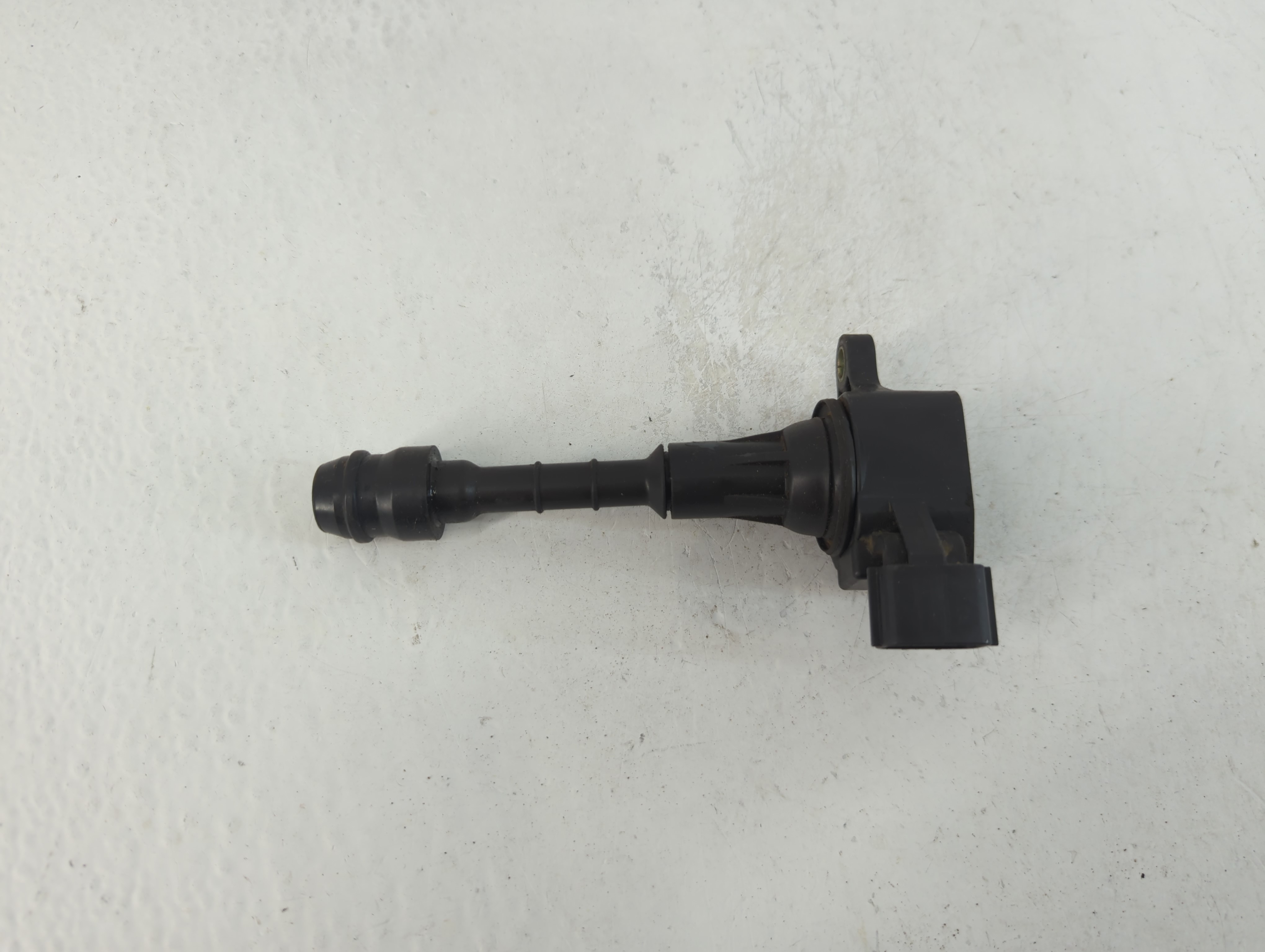 2003-2007 Infiniti G35 Ignition Coil Igniter Pack 1053810 - Oemusedautoparts1.com