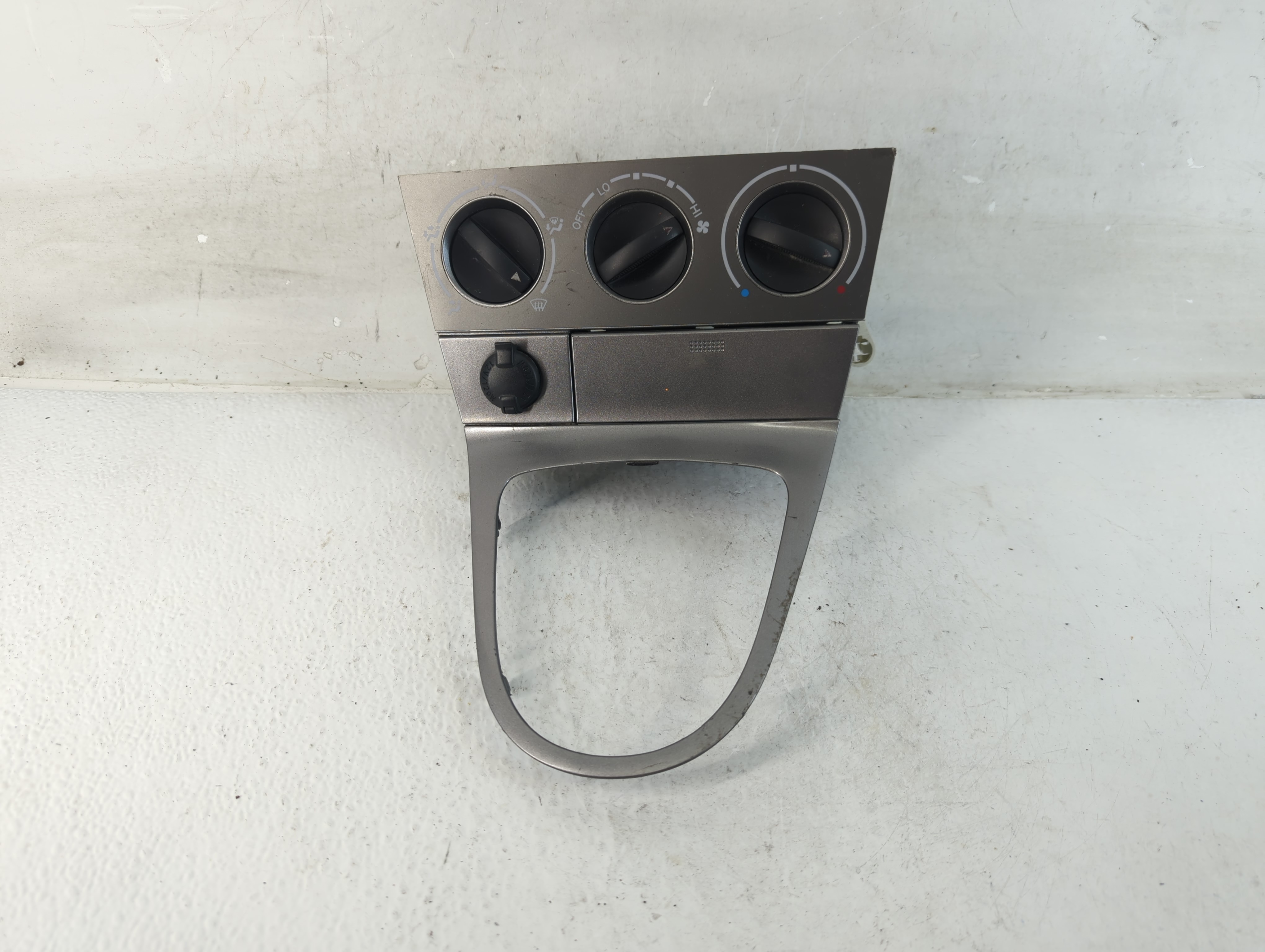 2004-2008 Toyota Matrix Ac Heater Climate Control Temperature Oem 1053835 - Oemusedautoparts1.com