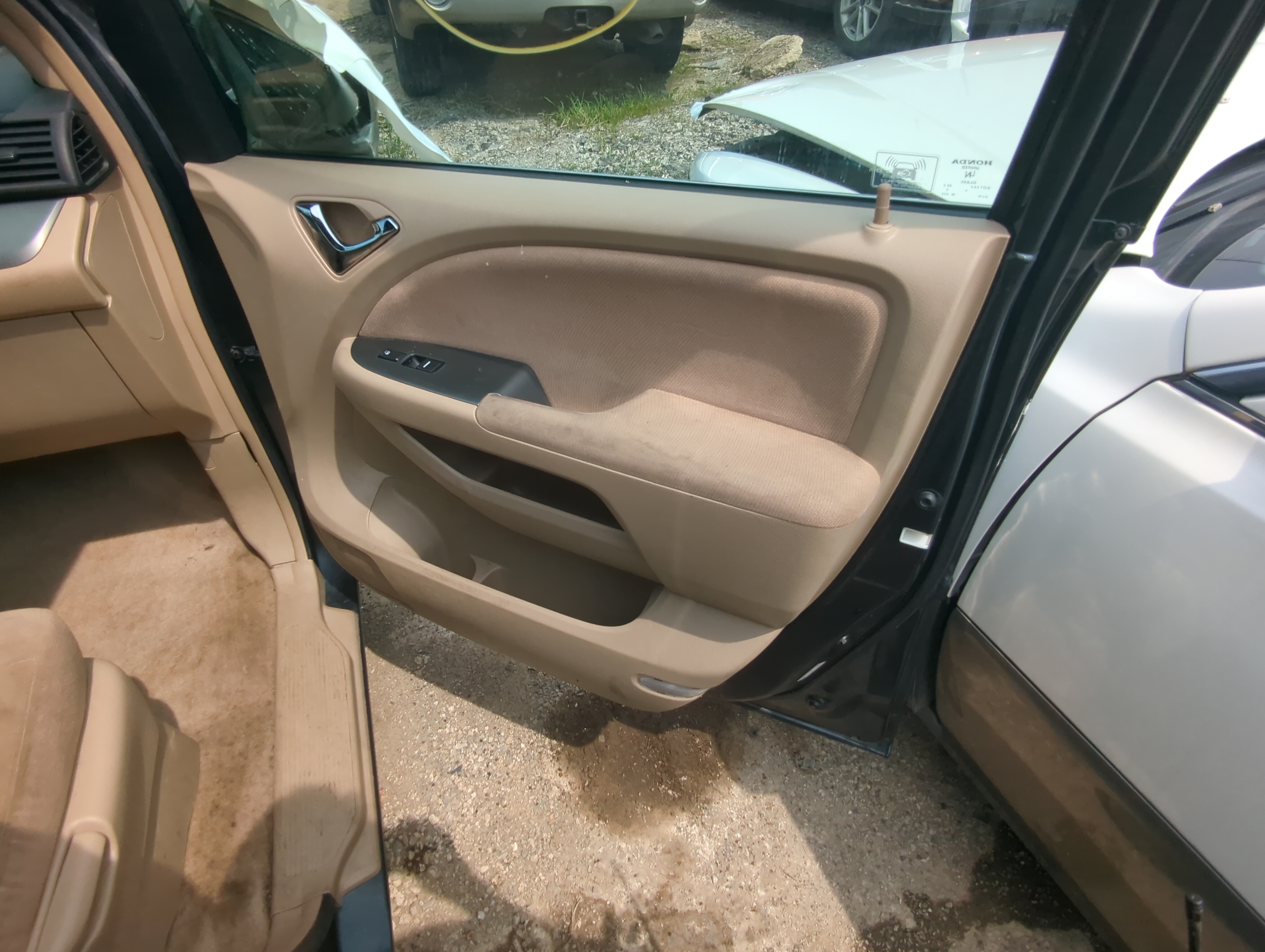 Picture of 2006 Honda Odyssey Front Right Passenger Interior Door Panel Trim 1054021