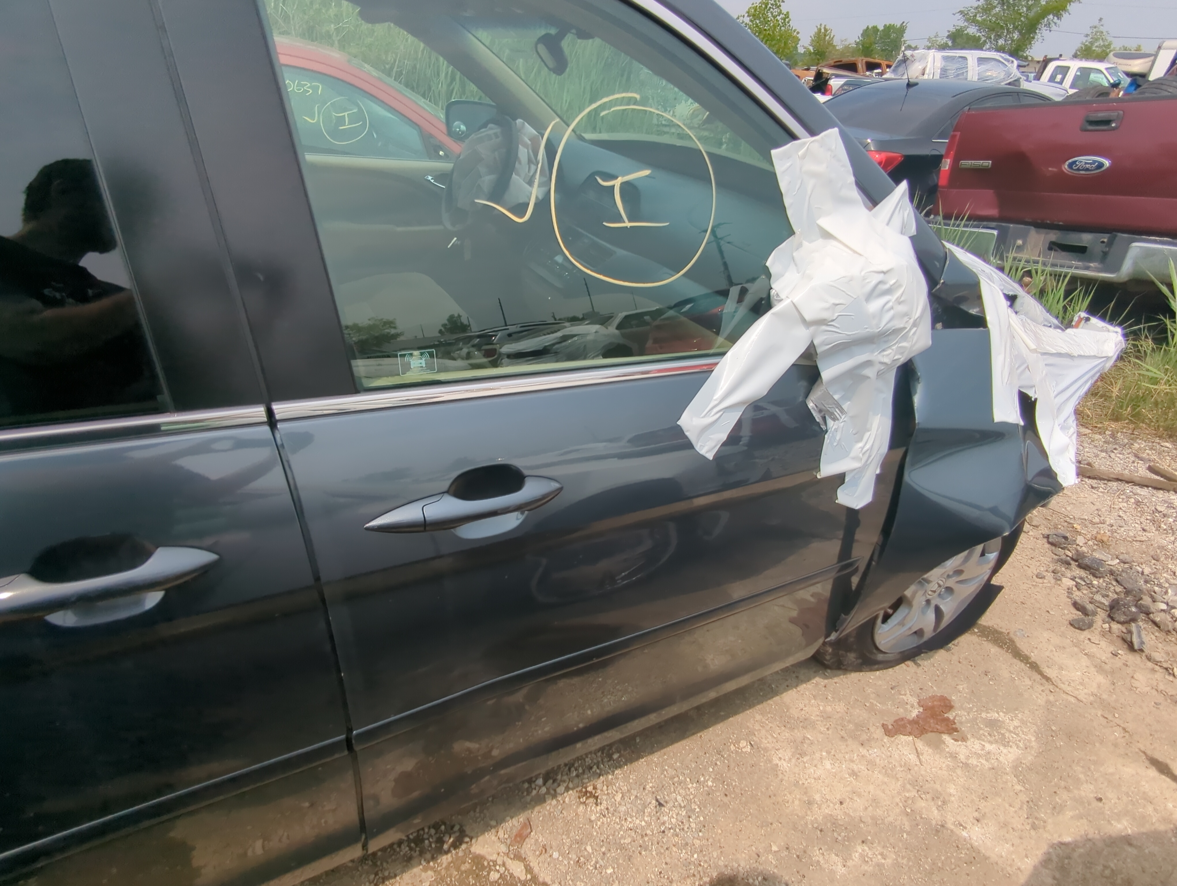 2005-2007 Honda Odyssey Passenger Front Door Oem 1054067 - Oemusedautoparts1.com